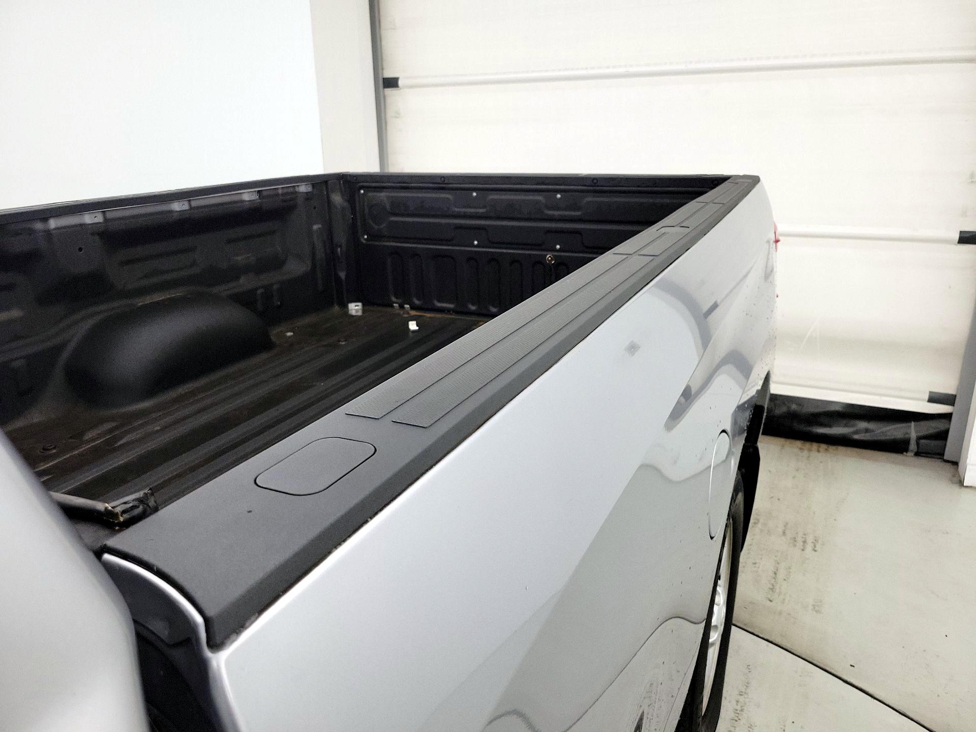 Thumbnail: 2017 Toyota Tundra - 20