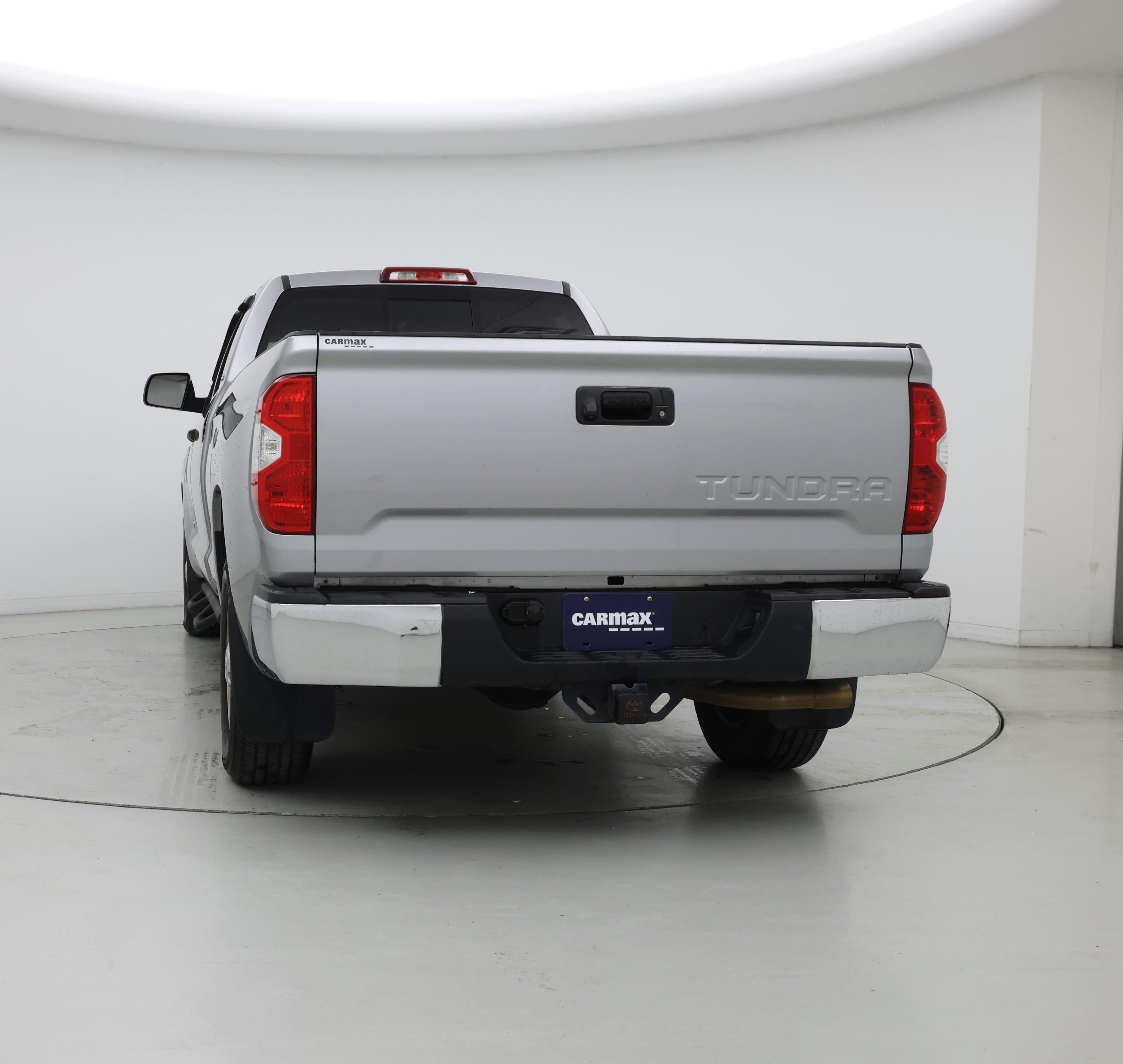 Thumbnail: 2017 Toyota Tundra - 6