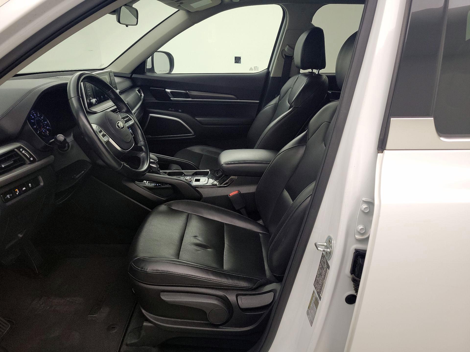 Thumbnail: 2020 Kia Telluride - 11