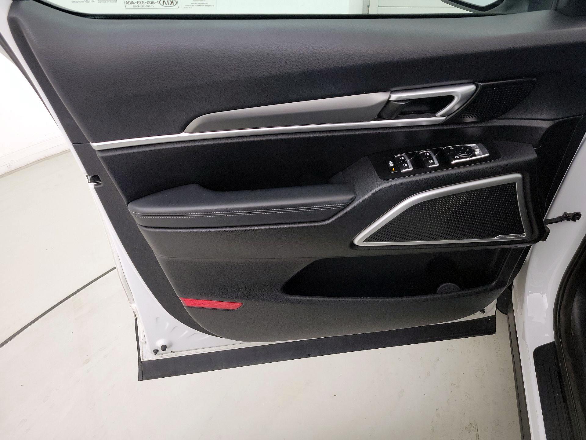 Thumbnail: 2020 Kia Telluride - 12