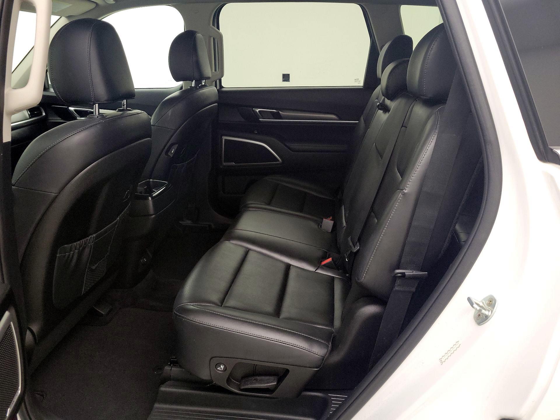 Thumbnail: 2020 Kia Telluride - 19