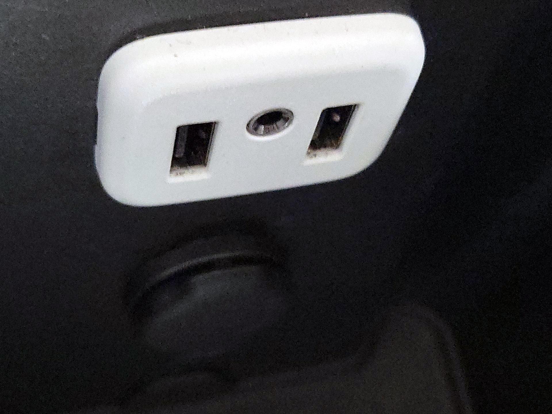 Thumbnail: 2019 Buick Envision - 19