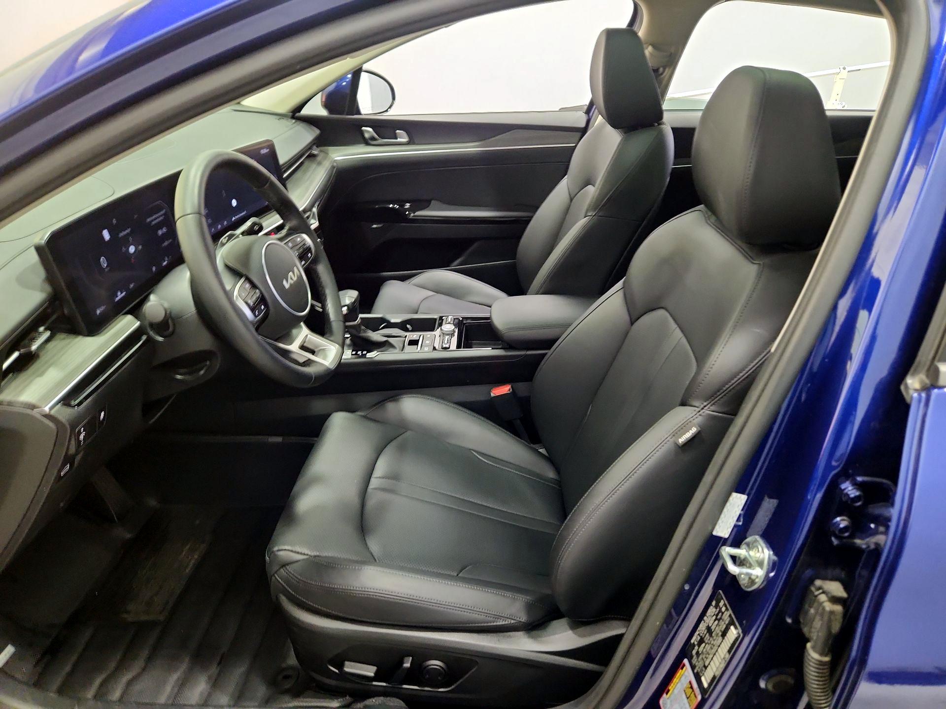 Thumbnail: 2025 Kia K5 - 11