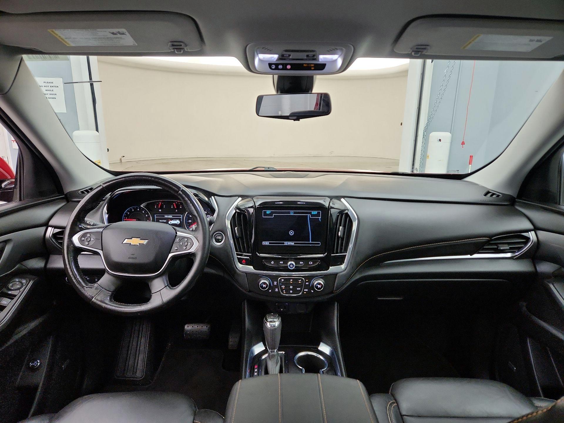 Thumbnail: 2018 Chevrolet Traverse - 9