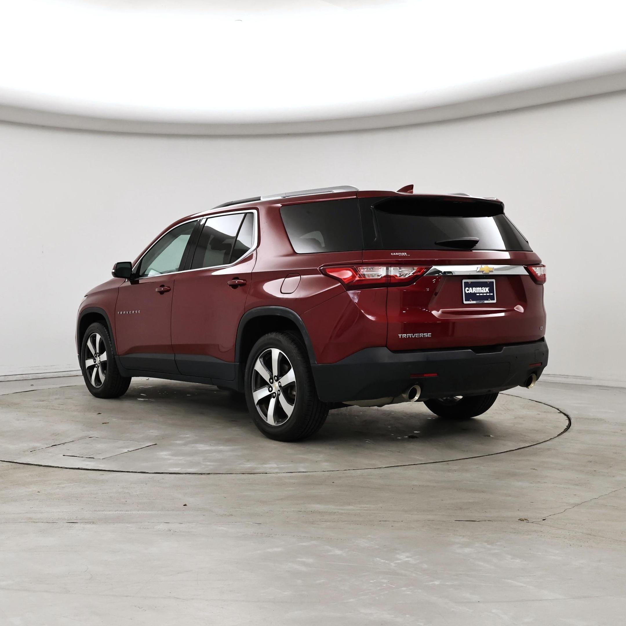 Thumbnail: 2018 Chevrolet Traverse - 2