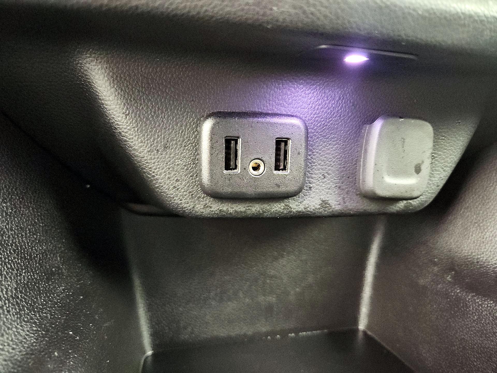 Thumbnail: 2018 Chevrolet Traverse - 19