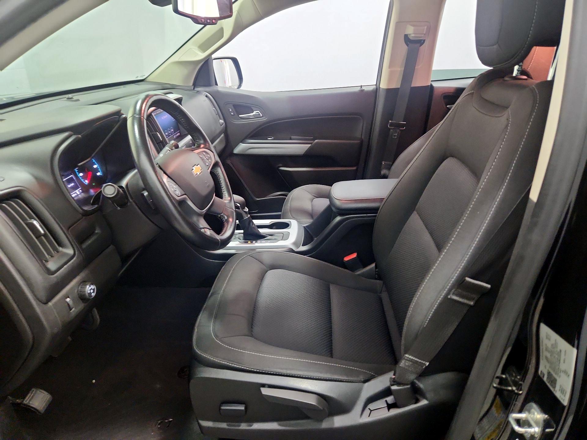 Thumbnail: 2022 Chevrolet Colorado - 11