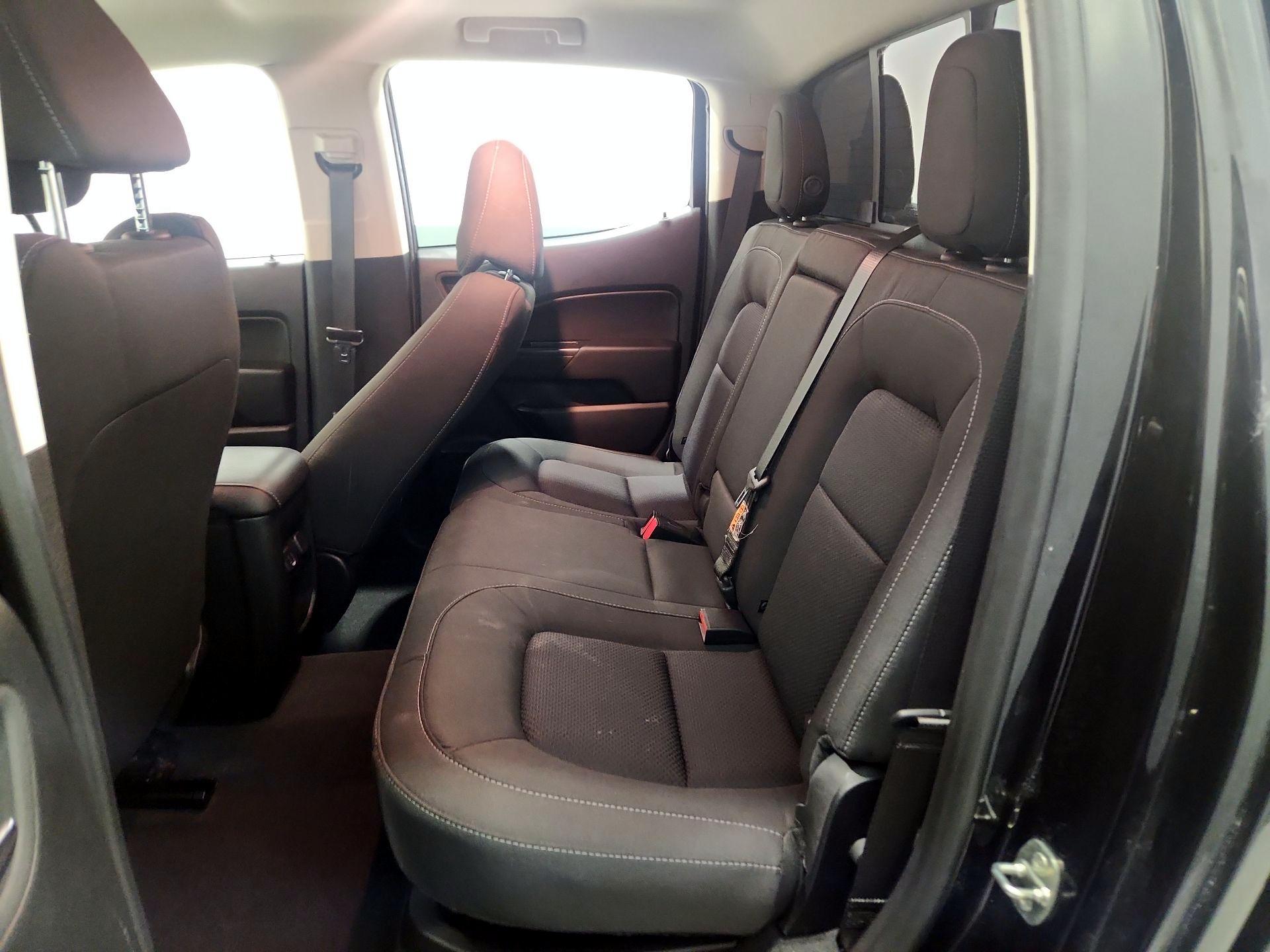 Thumbnail: 2022 Chevrolet Colorado - 19