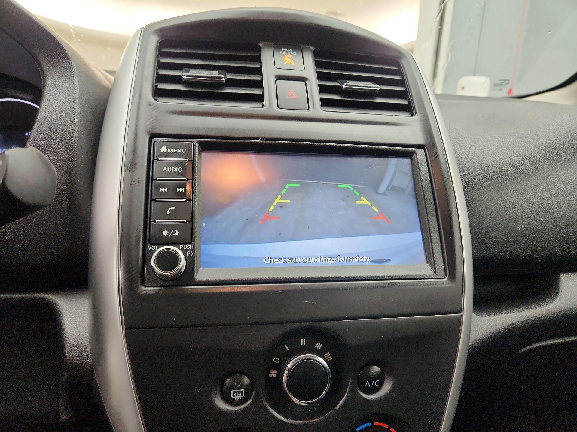 Thumbnail: 2019 Nissan Versa Note - 14