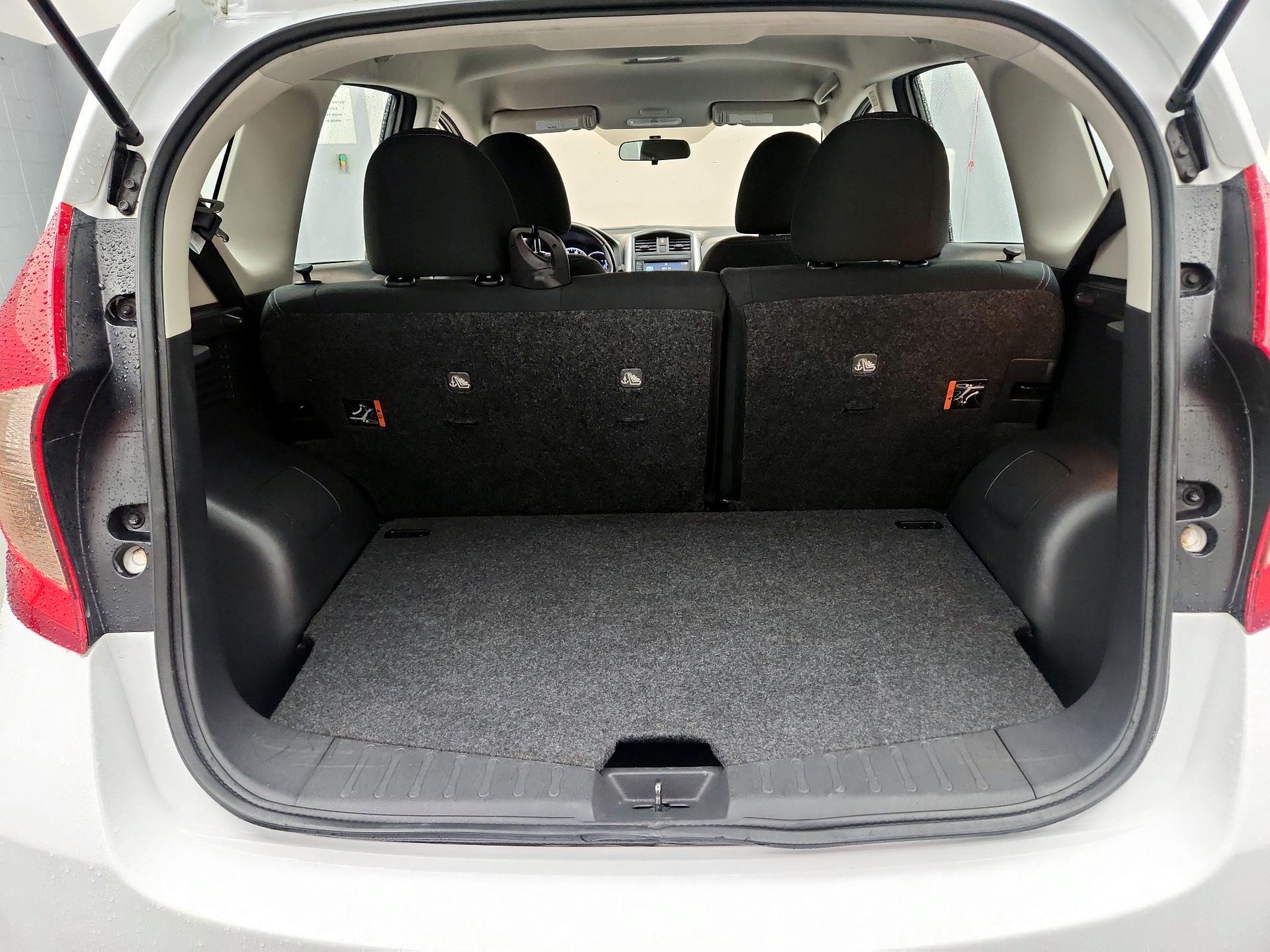 Thumbnail: 2019 Nissan Versa Note - 20