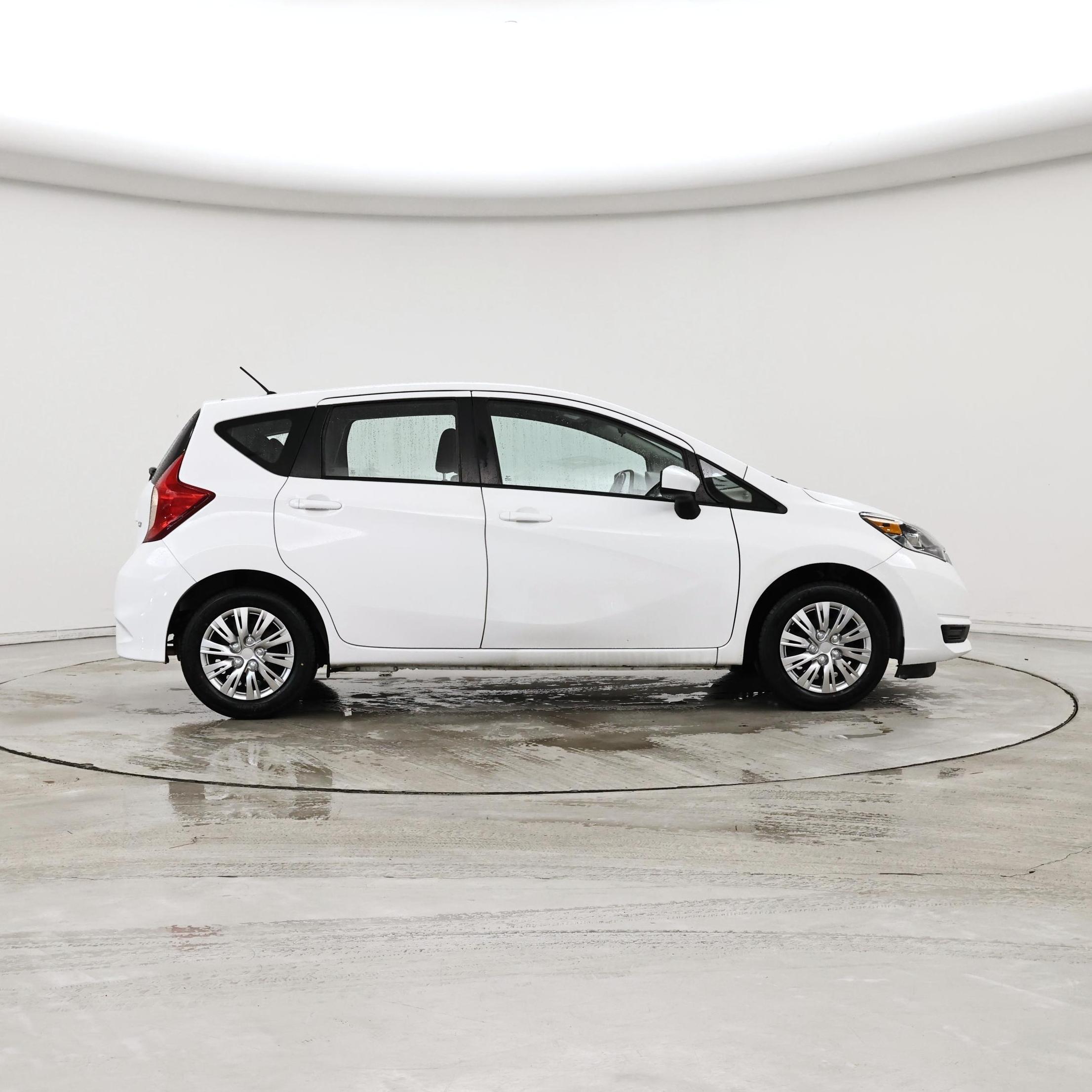 Thumbnail: 2019 Nissan Versa Note - 7