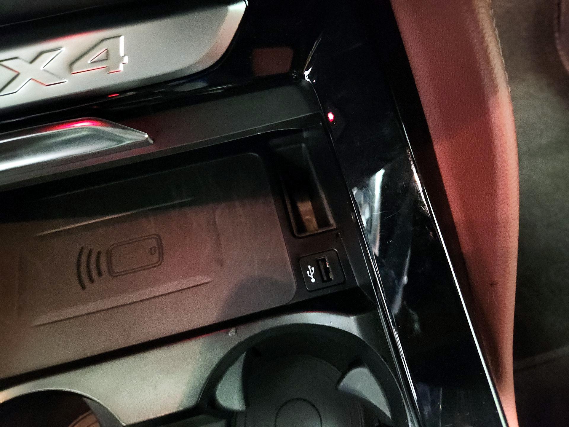 Thumbnail: 2024 BMW X4 - 18