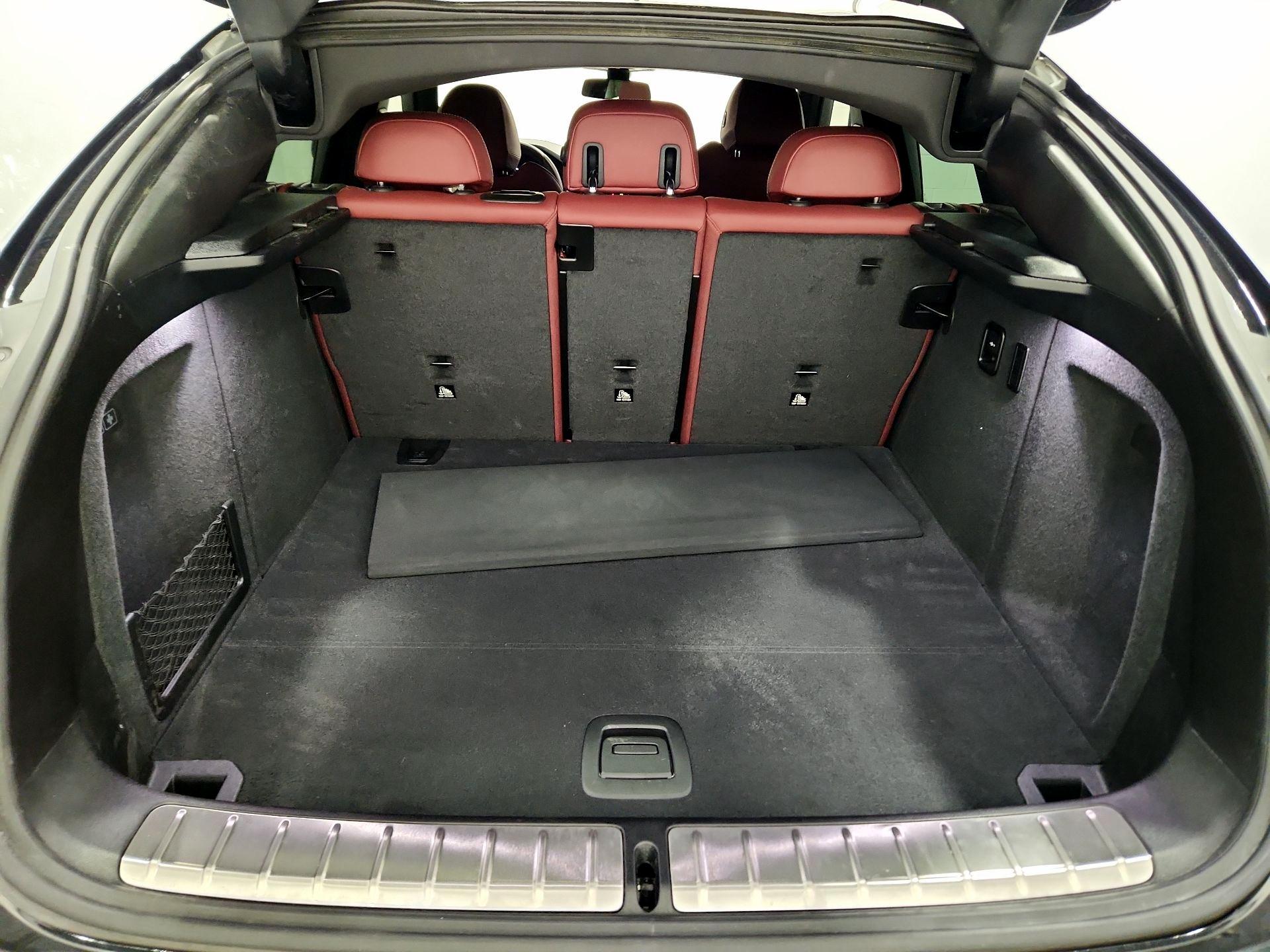 Thumbnail: 2024 BMW X4 - 20