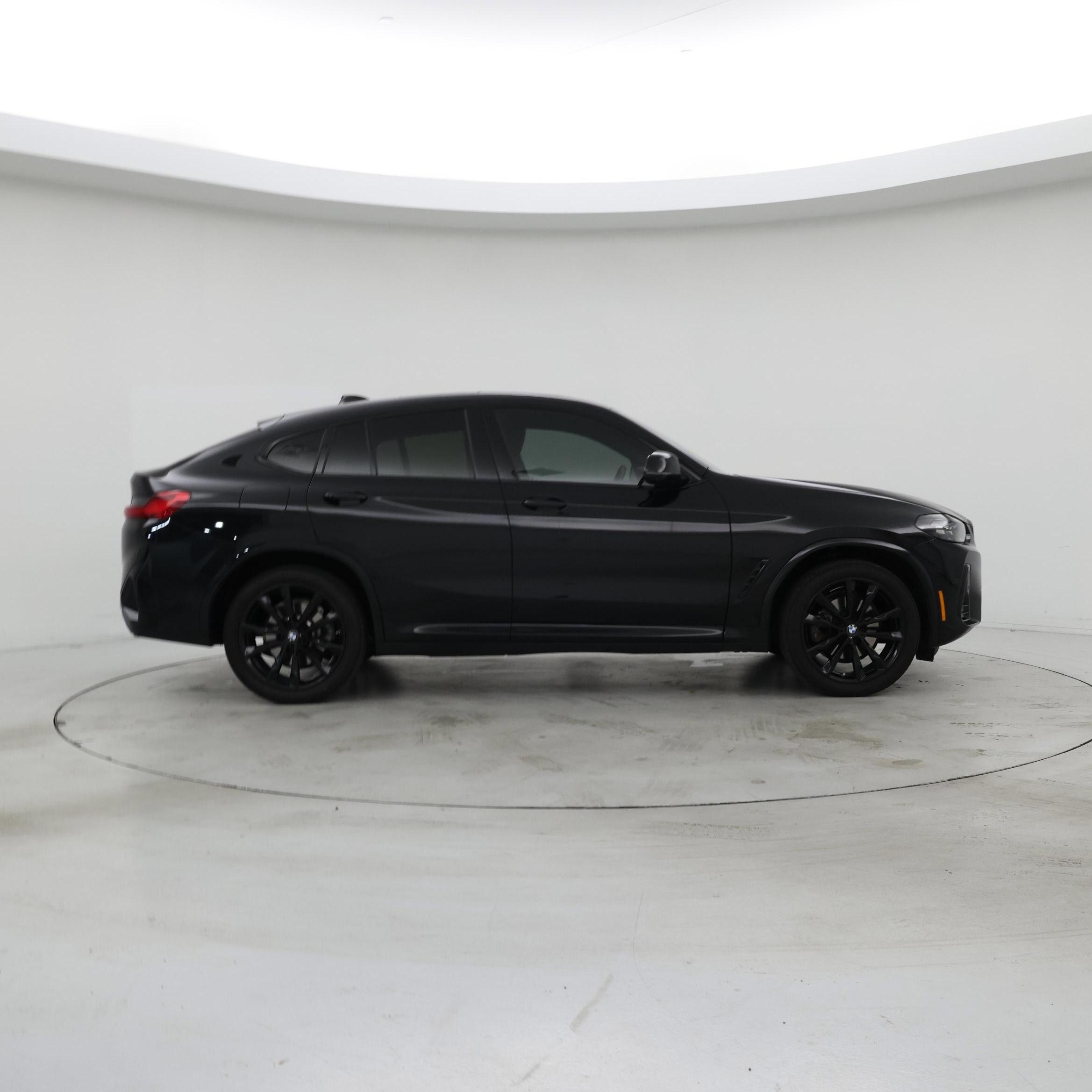 Thumbnail: 2024 BMW X4 - 7