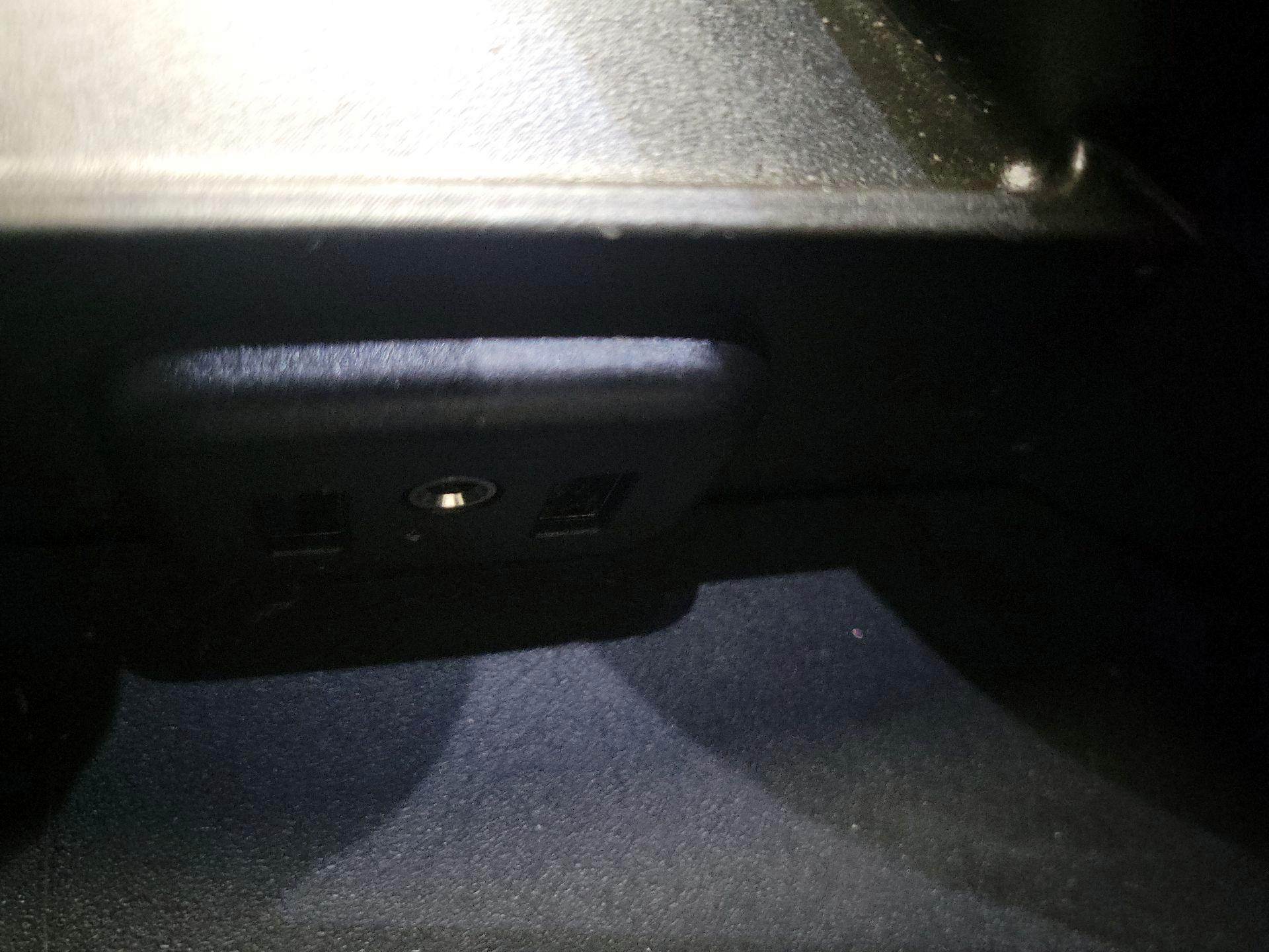 Thumbnail: 2018 Chevrolet Camaro - 18