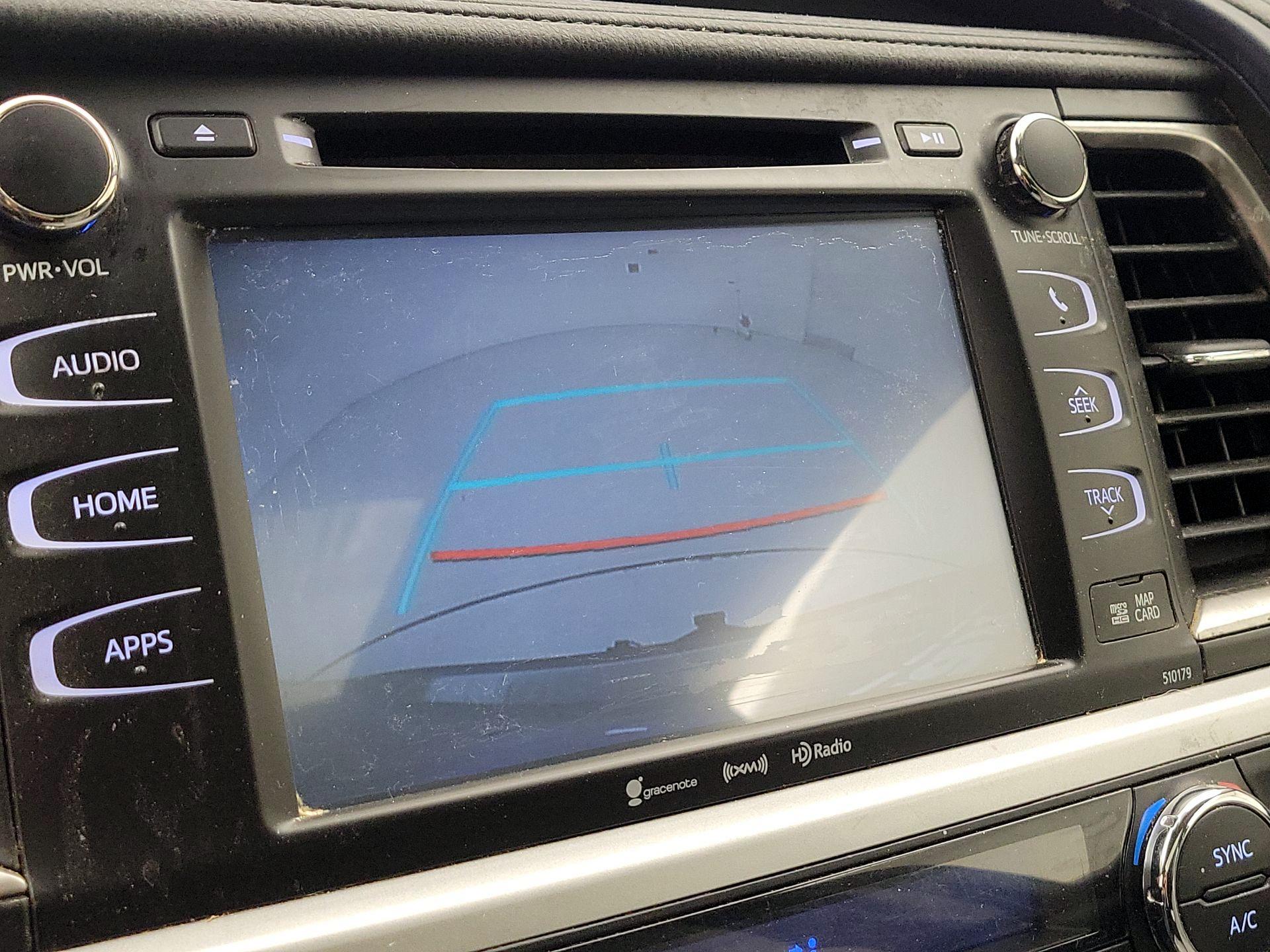 Thumbnail: 2017 Toyota Highlander - 14