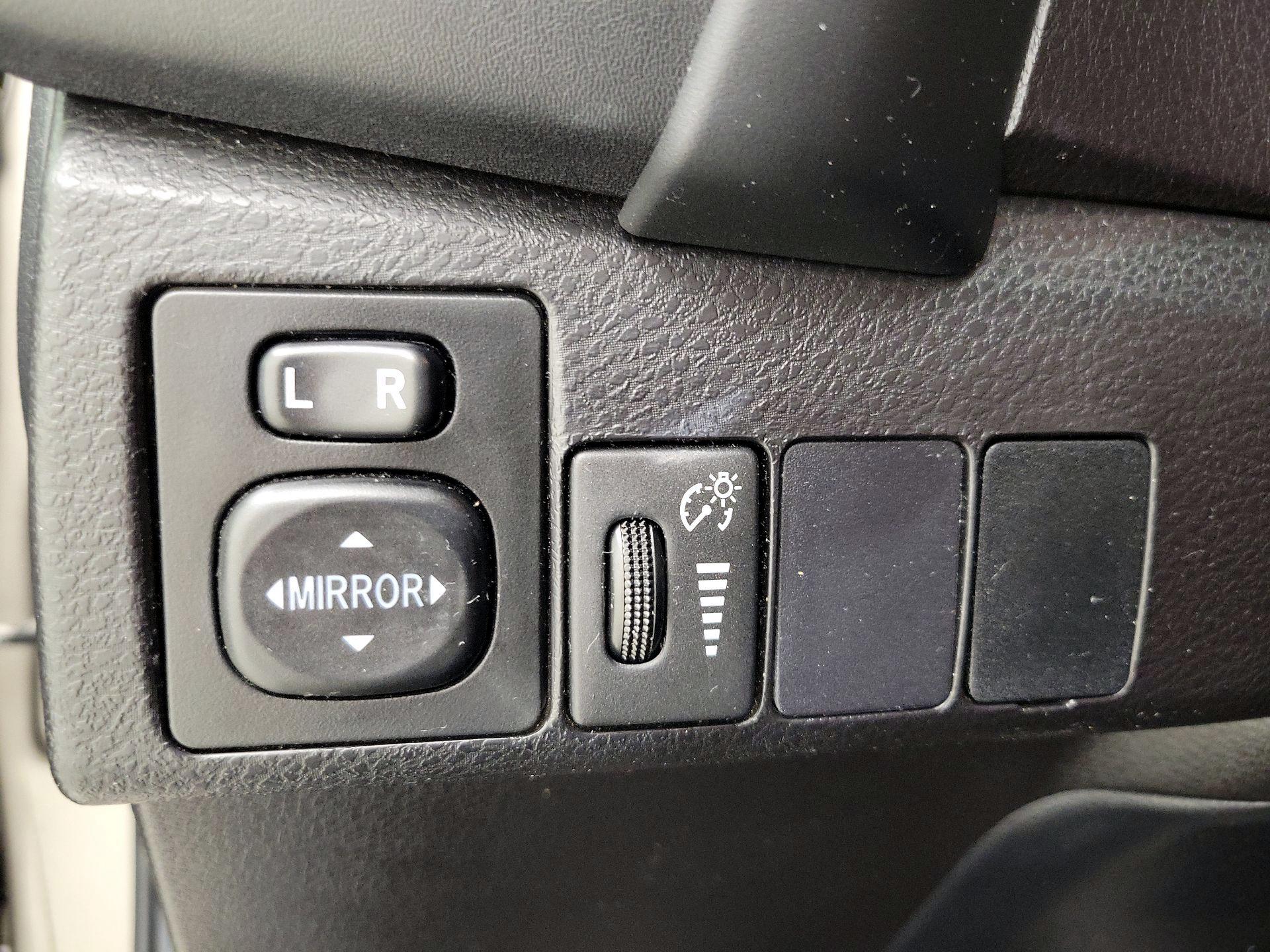 Thumbnail: 2019 Toyota Corolla - 13