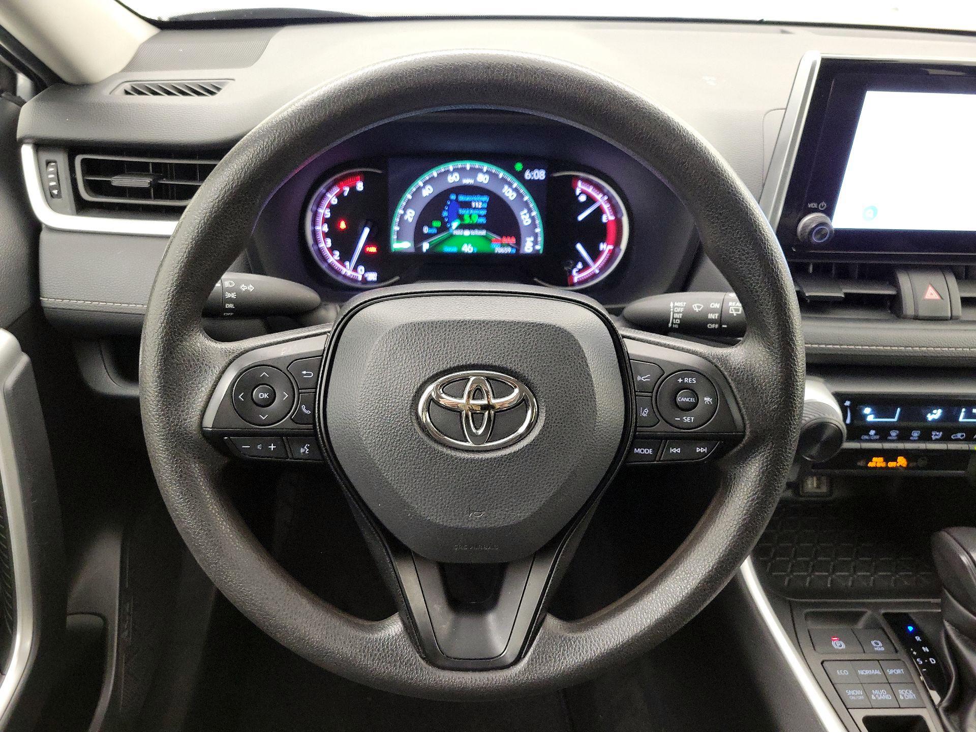 Thumbnail: 2023 Toyota RAV4 - 10