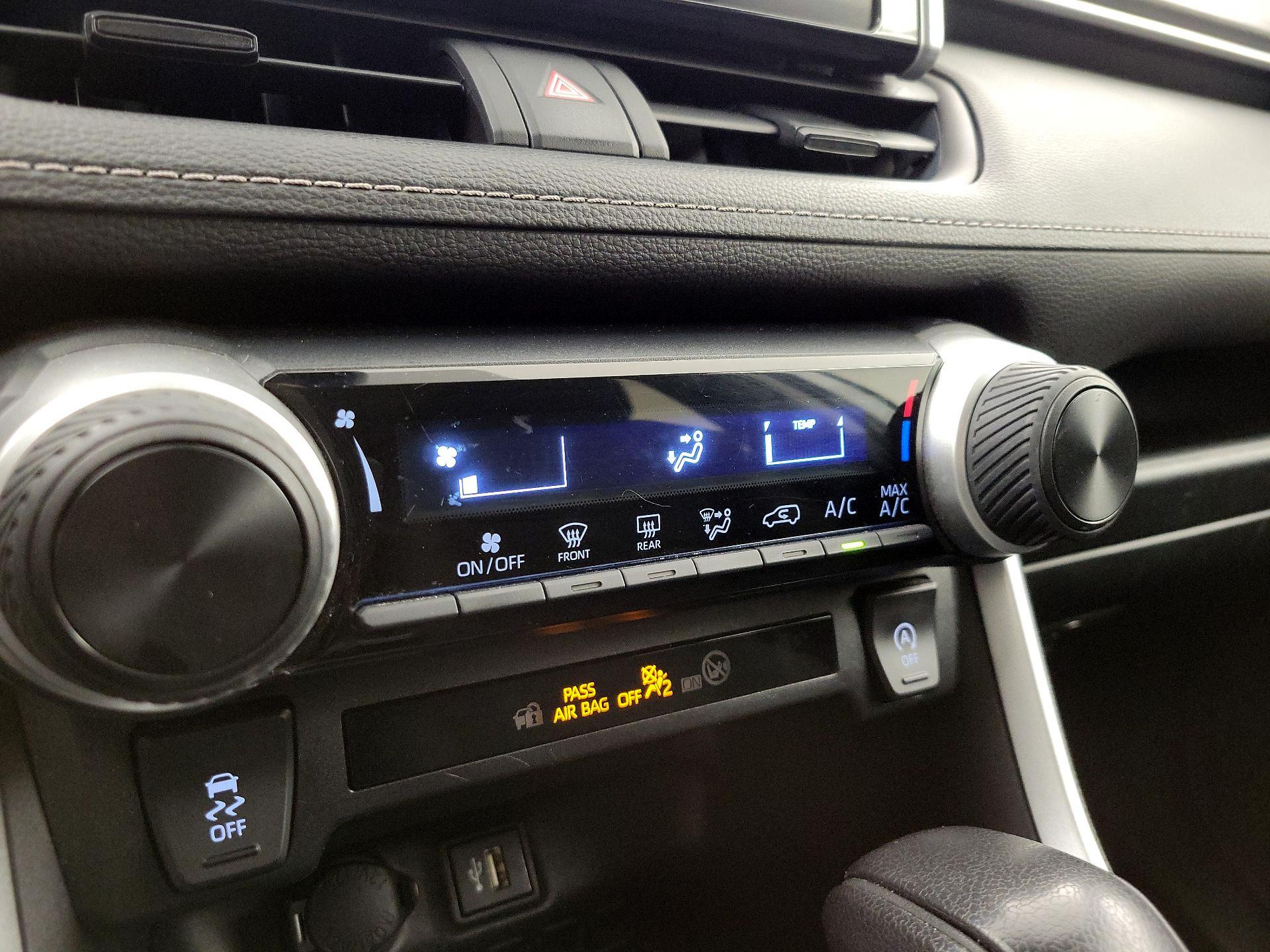 Thumbnail: 2023 Toyota RAV4 - 16