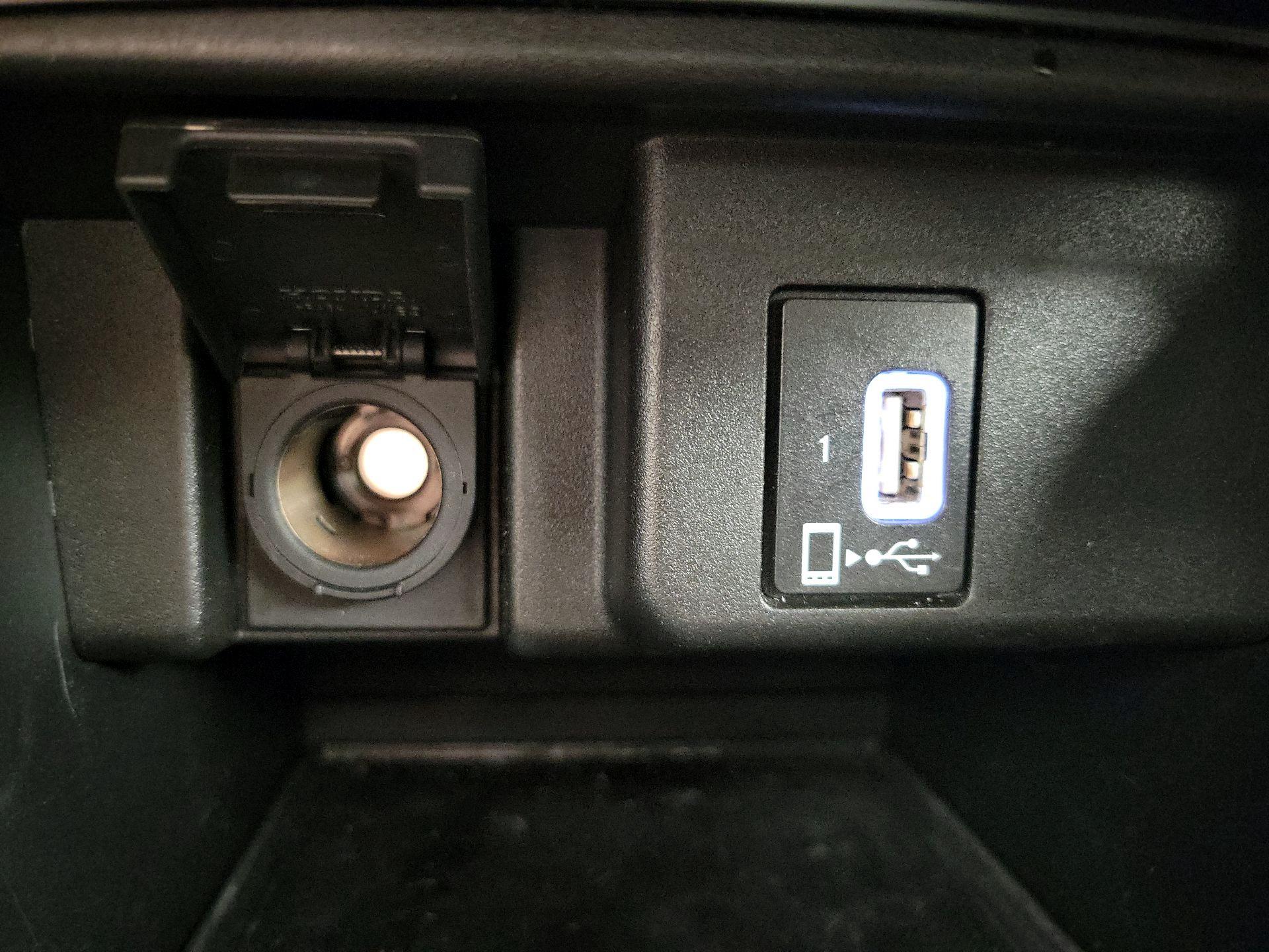 Thumbnail: 2018 Honda Accord - 18