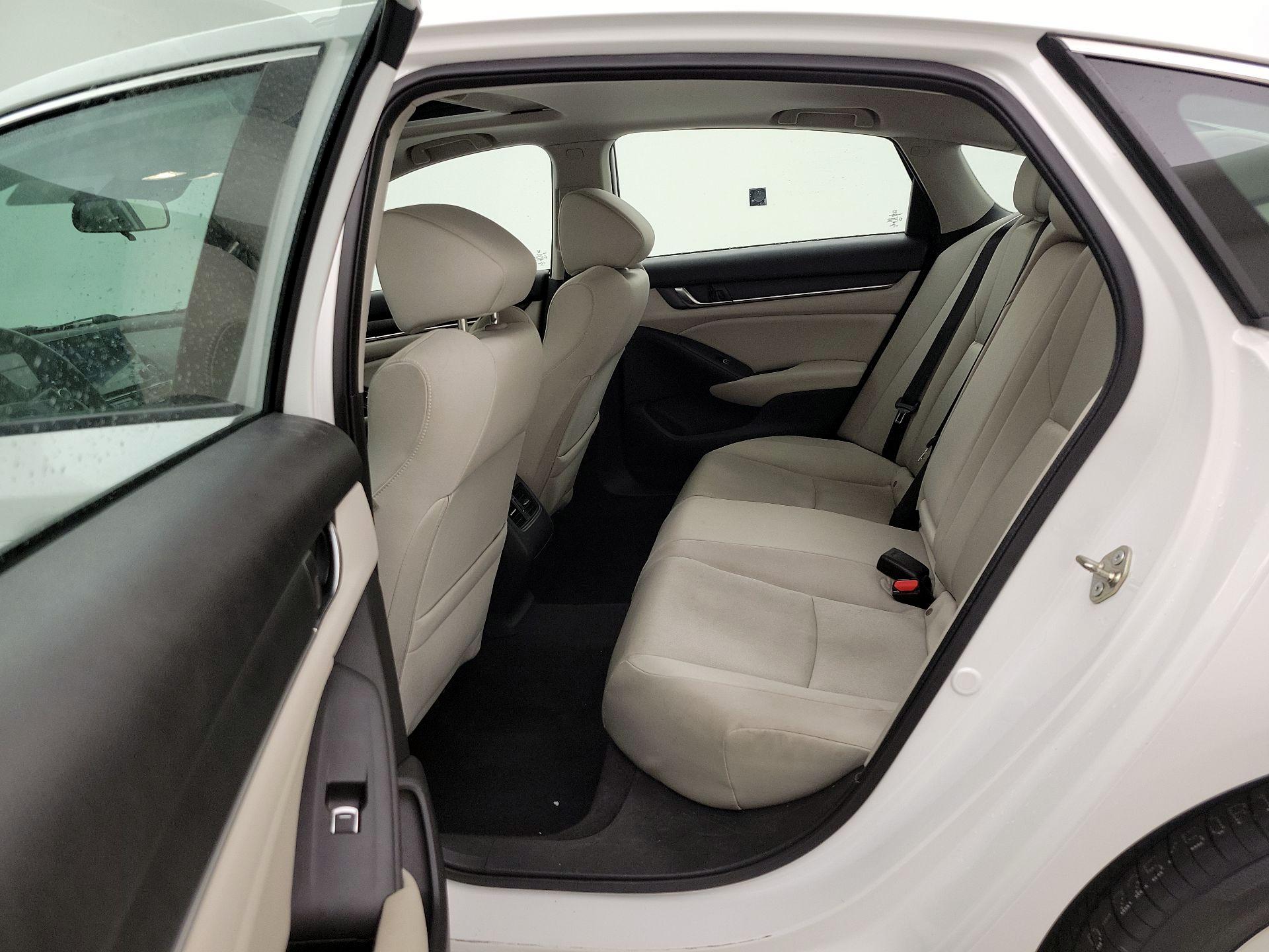 Thumbnail: 2018 Honda Accord - 20