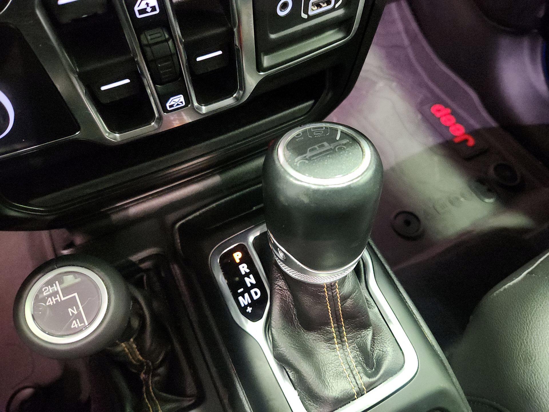 Thumbnail: 2022 Jeep Gladiator - 18