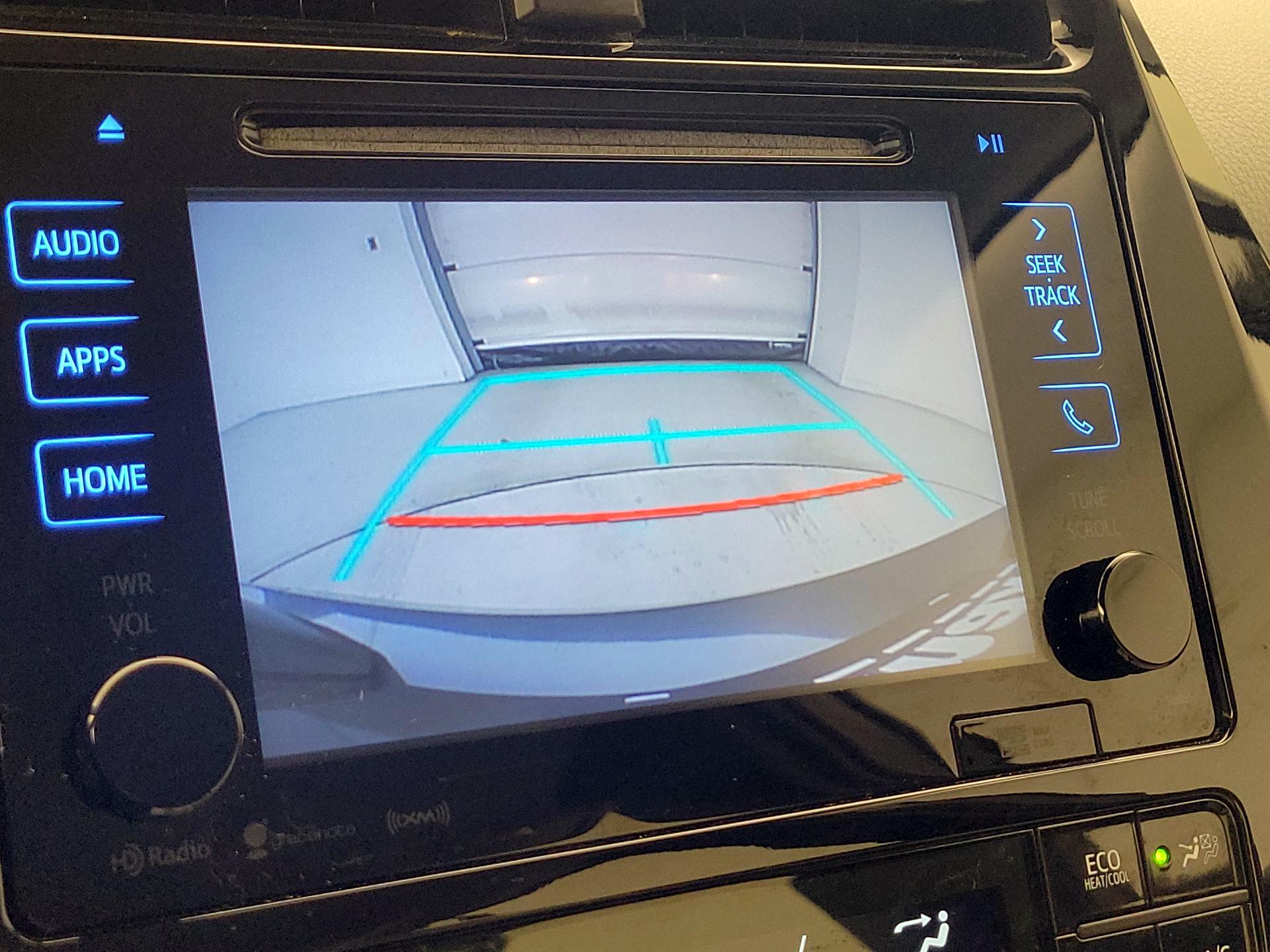 Thumbnail: 2017 Toyota Prius - 14