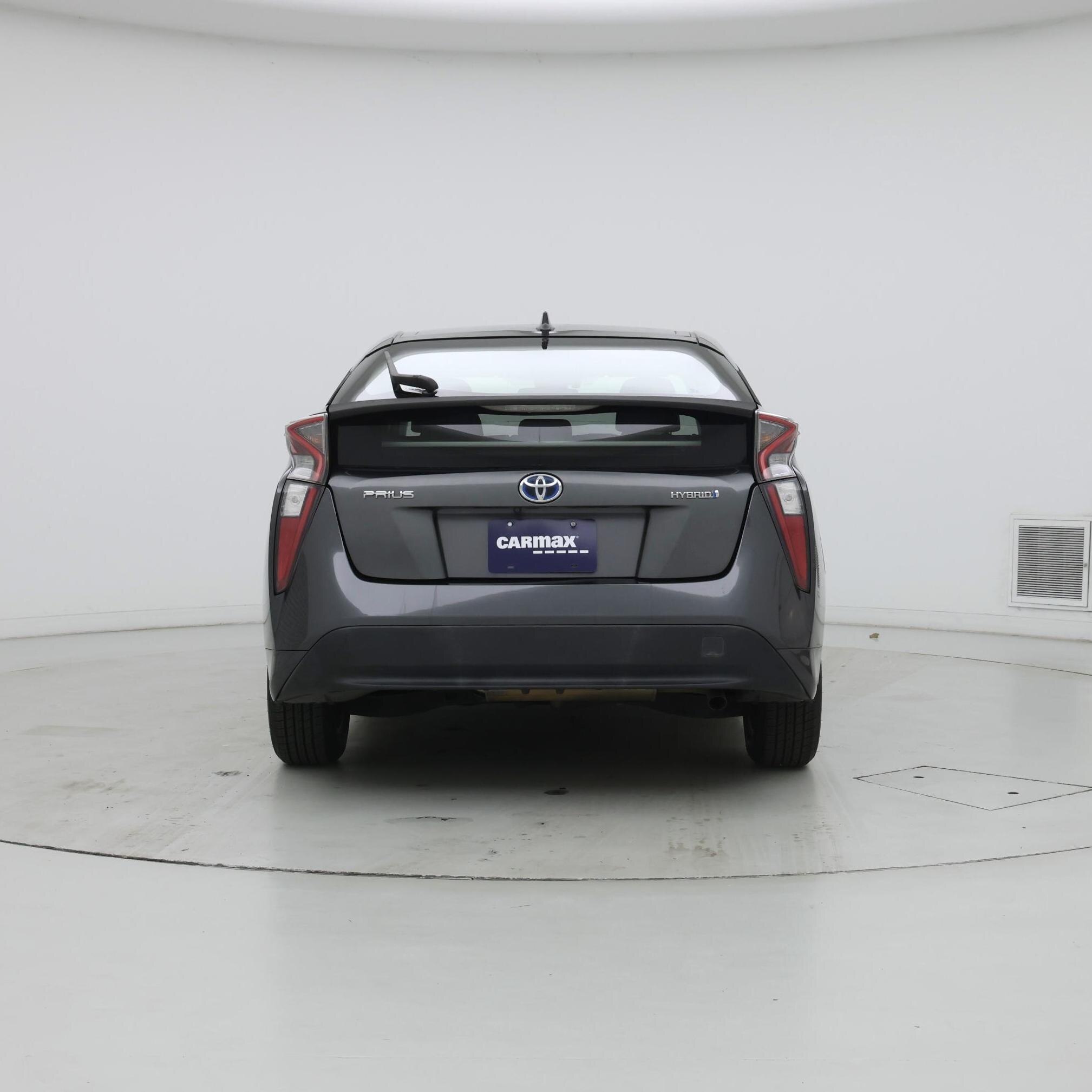 Thumbnail: 2017 Toyota Prius - 6