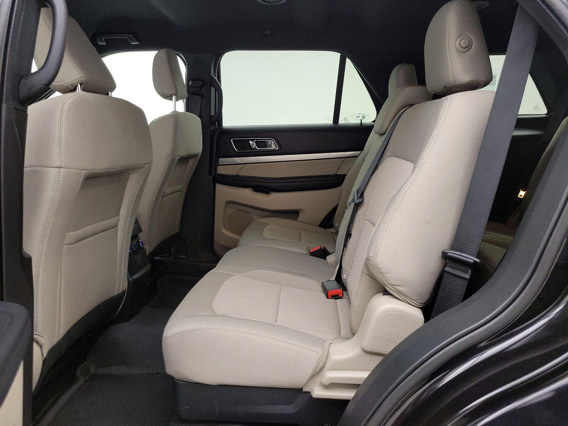 Thumbnail: 2019 Ford Explorer - 20