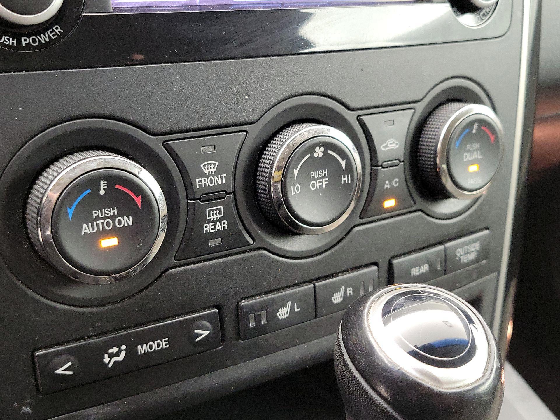 Thumbnail: 2015 Mazda CX-9 - 16