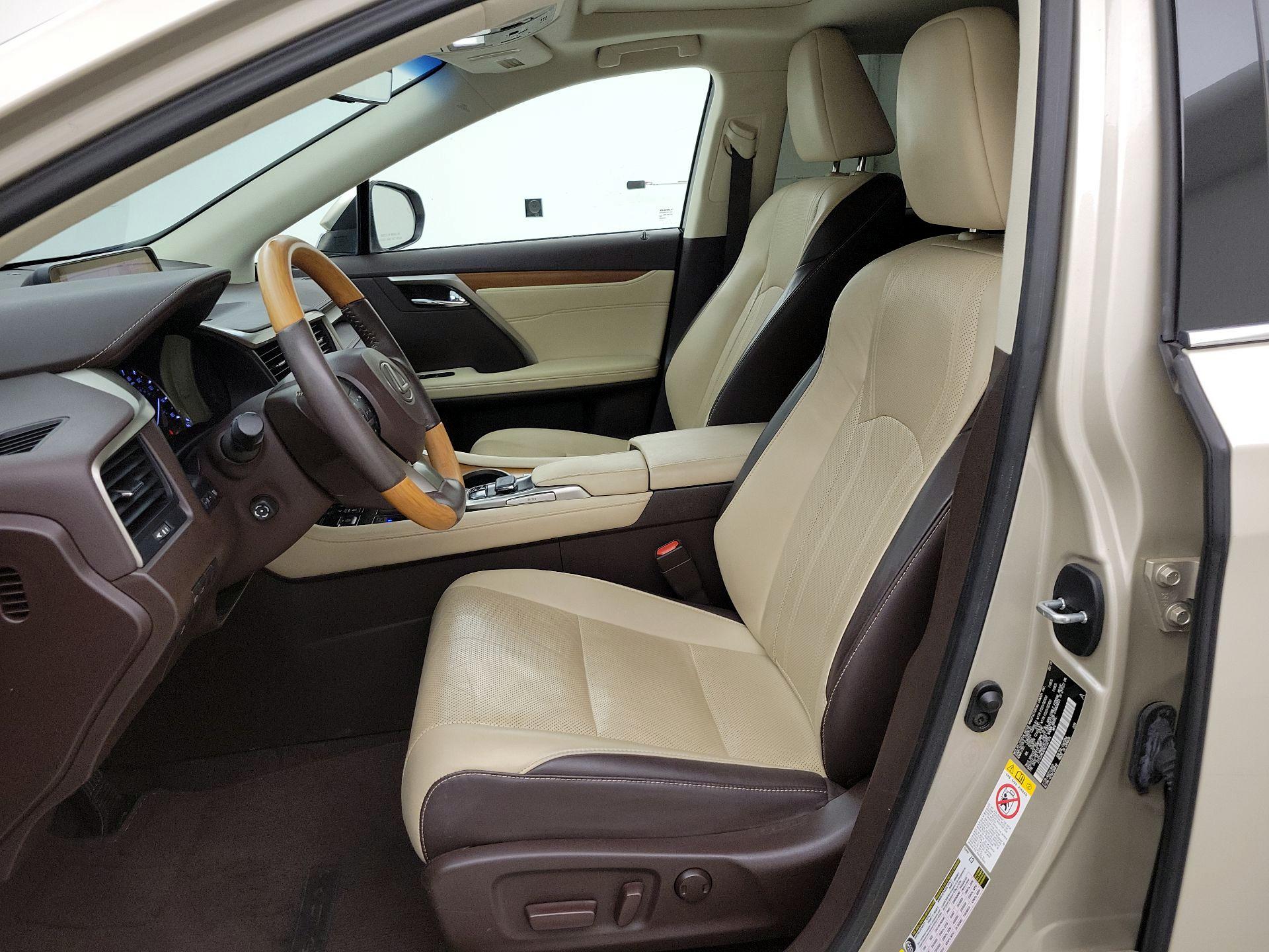 Thumbnail: 2019 Lexus RX - 11