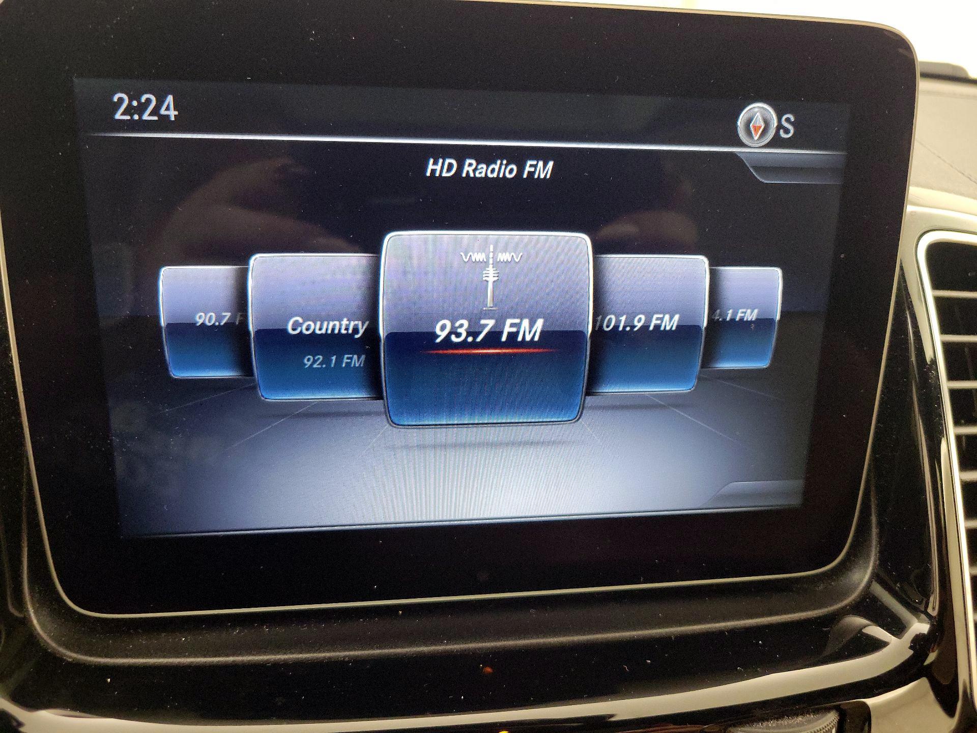 Thumbnail: 2017 Mercedes-Benz GLE - 16