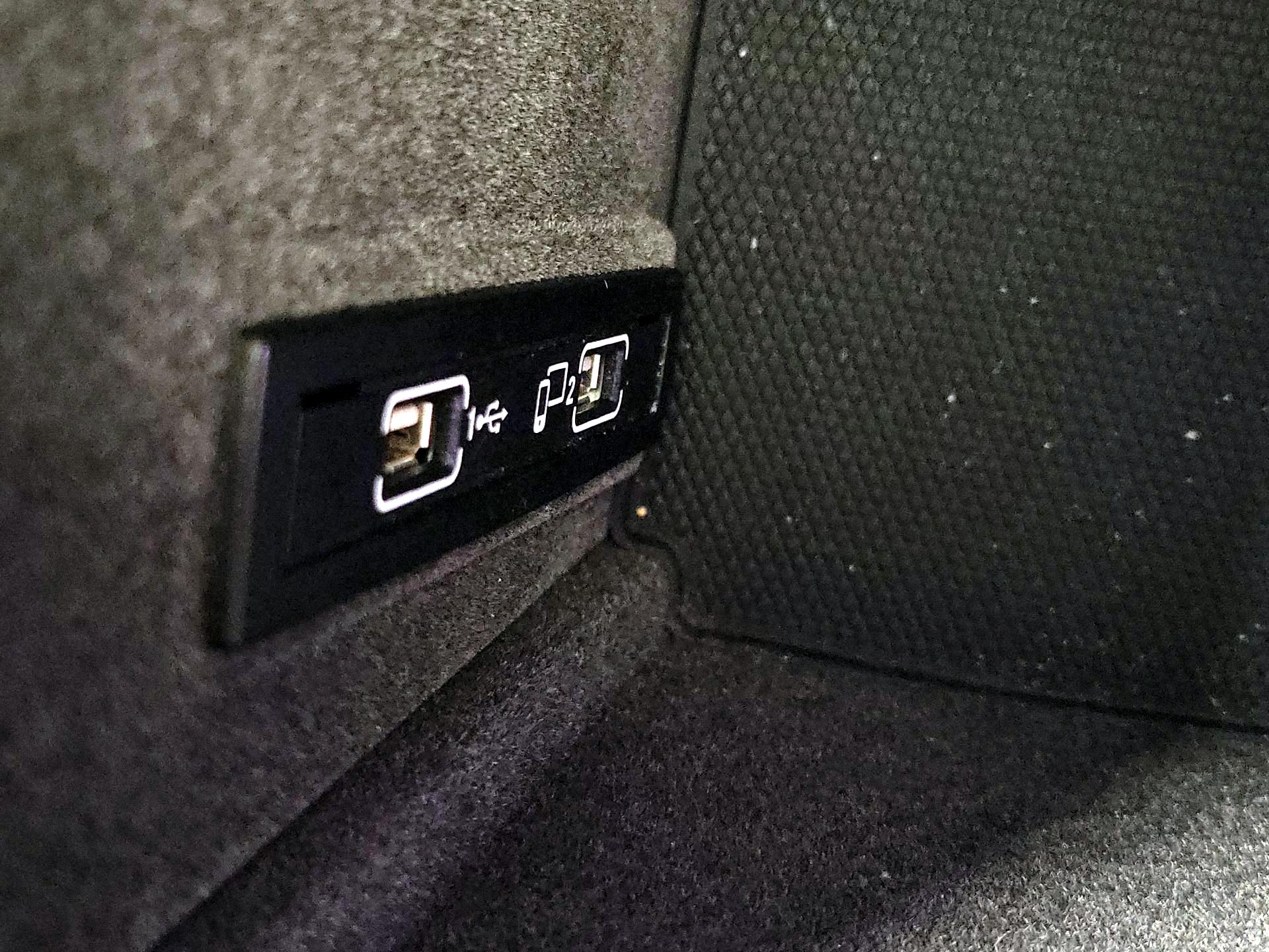 Thumbnail: 2017 Mercedes-Benz GLE - 19