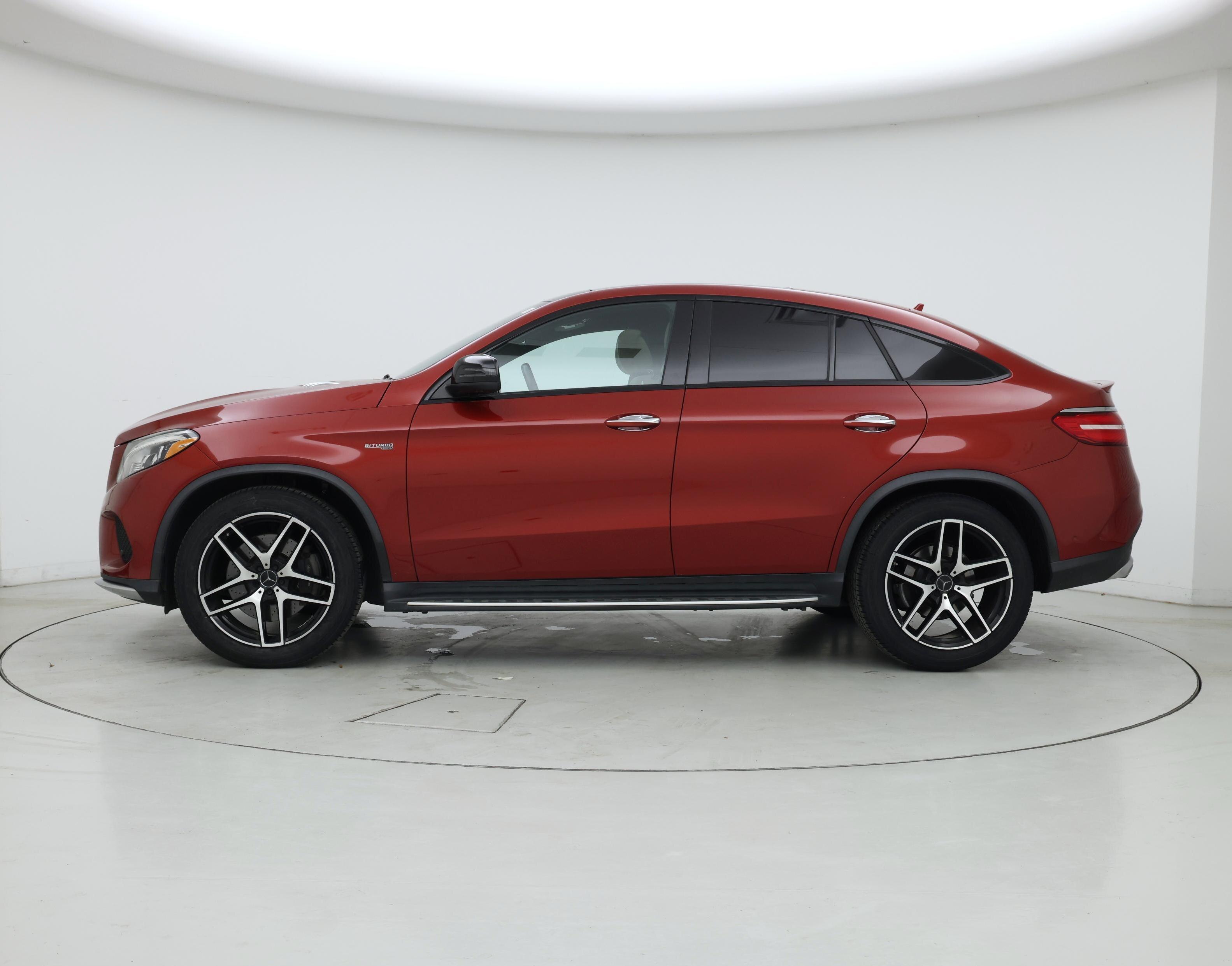 Thumbnail: 2017 Mercedes-Benz GLE - 3