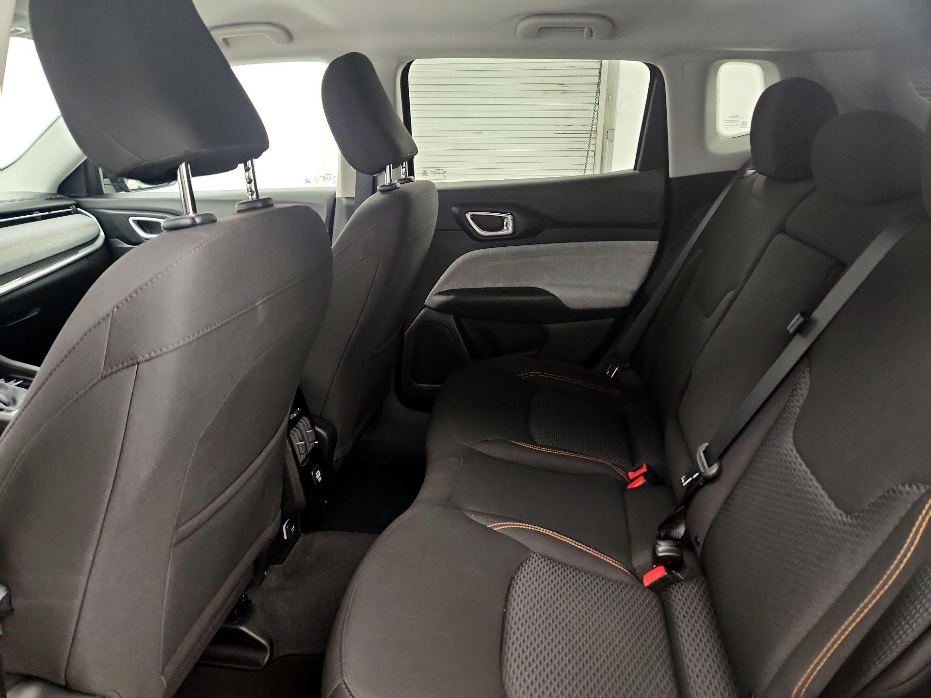 Thumbnail: 2022 Jeep Compass - 17