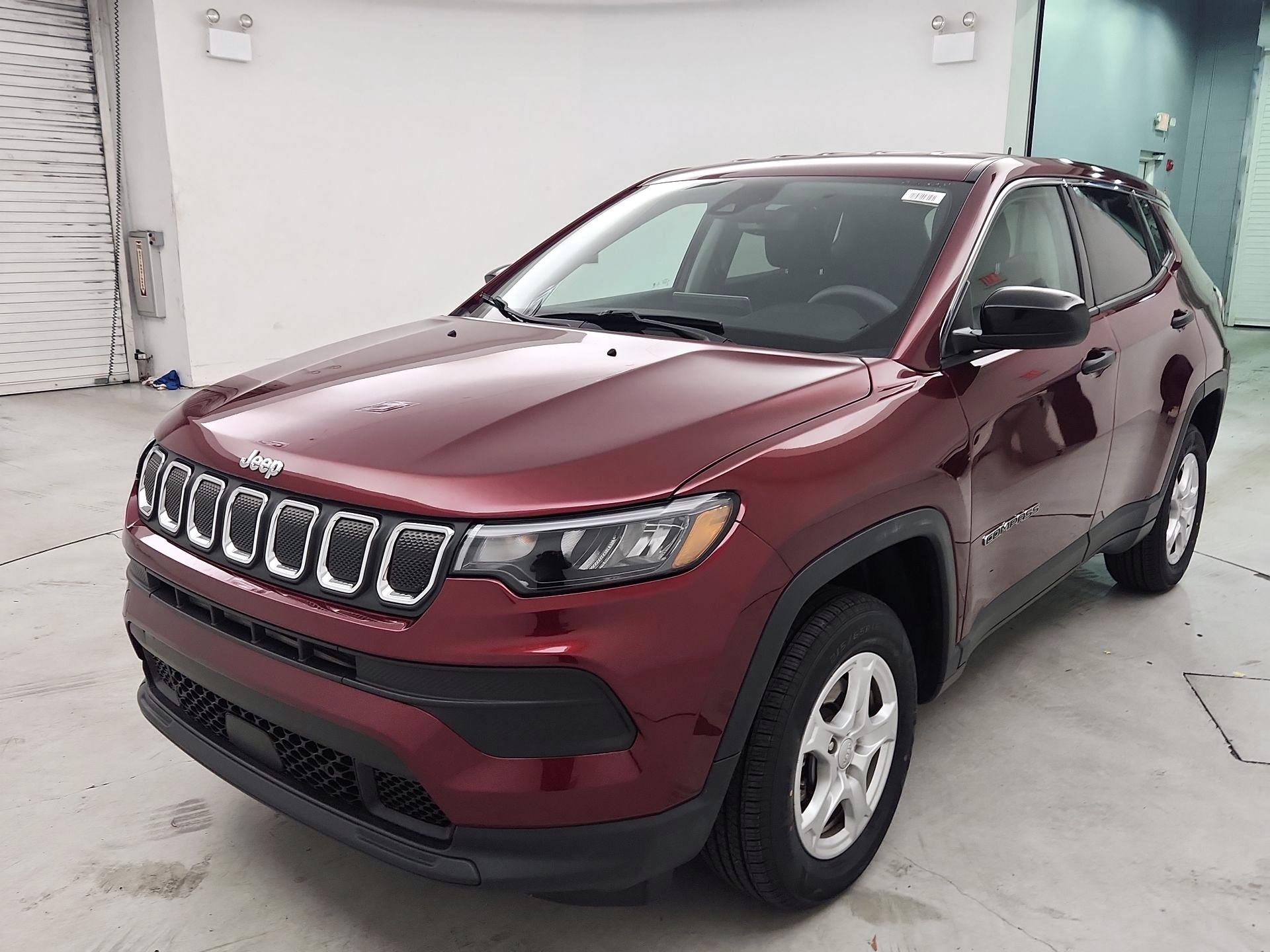 Thumbnail: 2022 Jeep Compass - 3