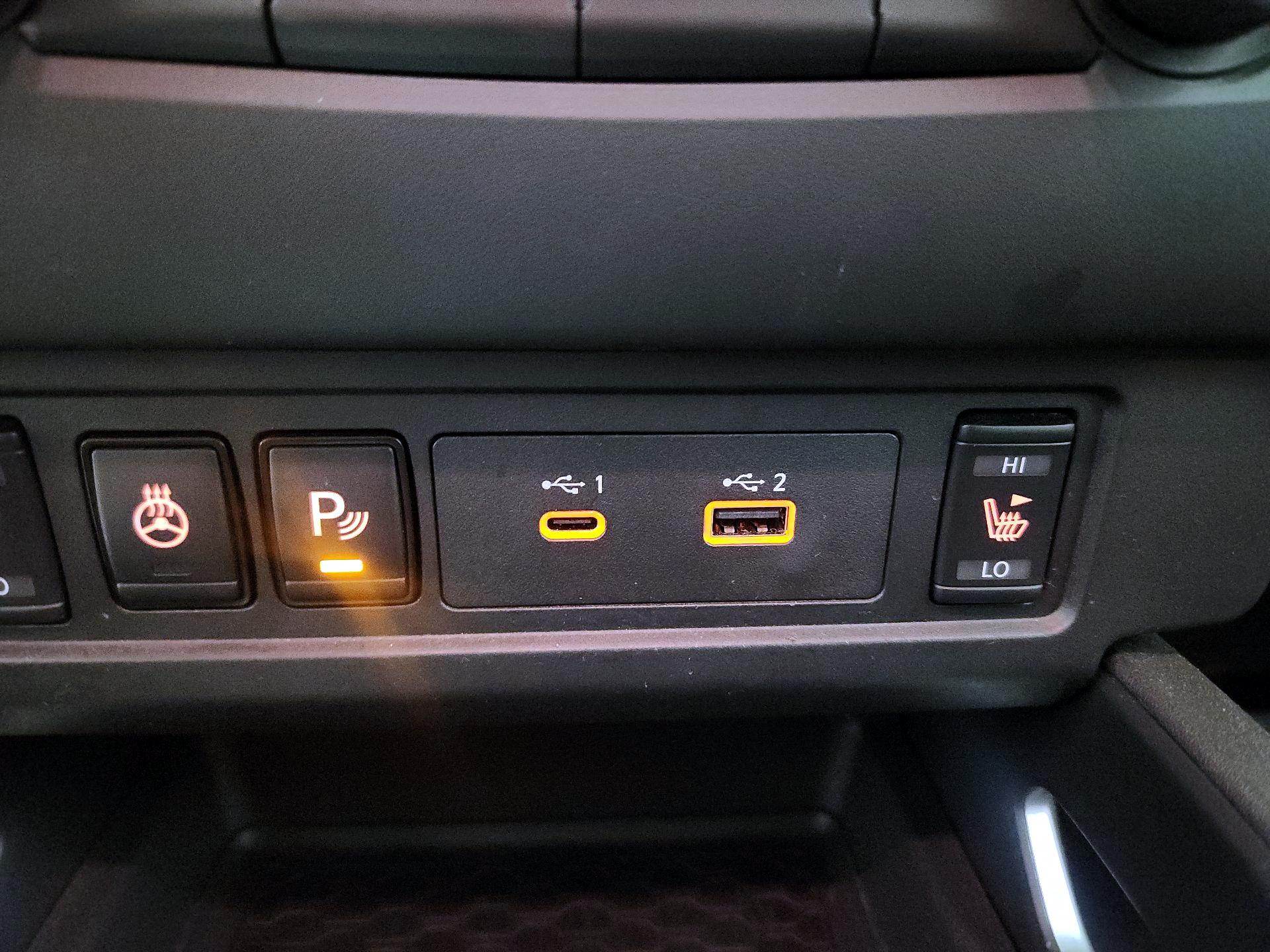 Thumbnail: 2023 Nissan Frontier - 18