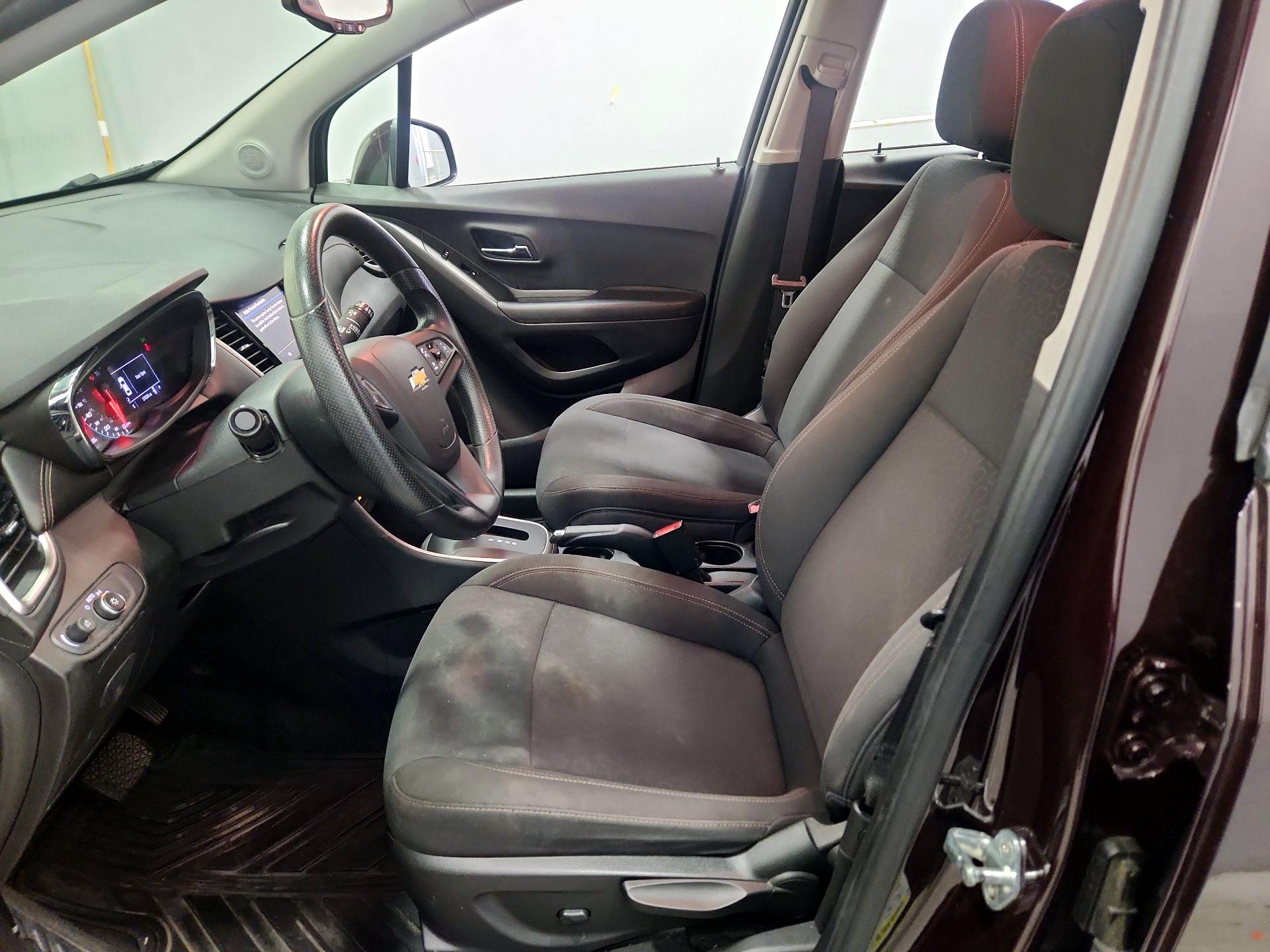 Thumbnail: 2020 Chevrolet Trax - 11