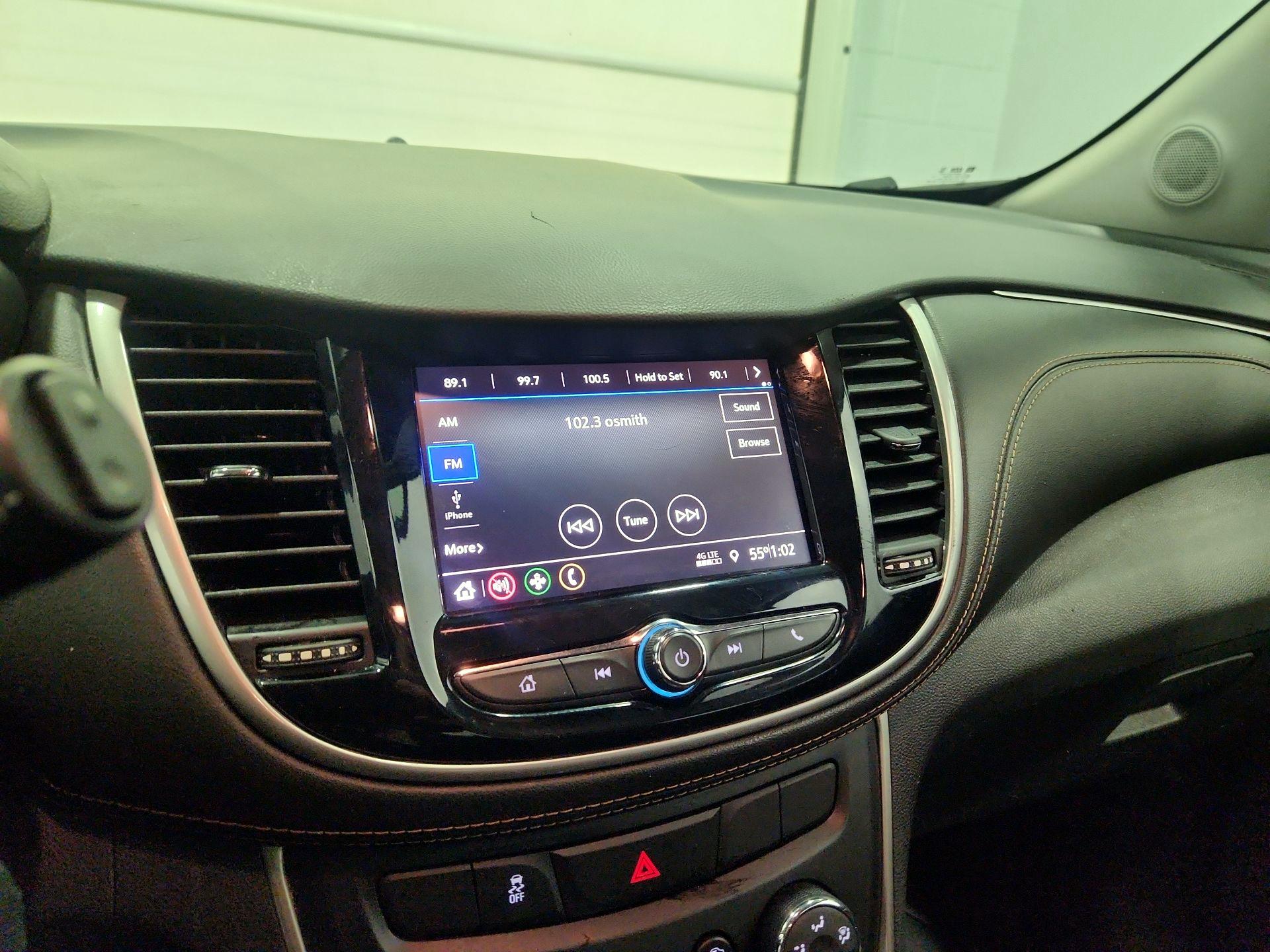 Thumbnail: 2020 Chevrolet Trax - 15