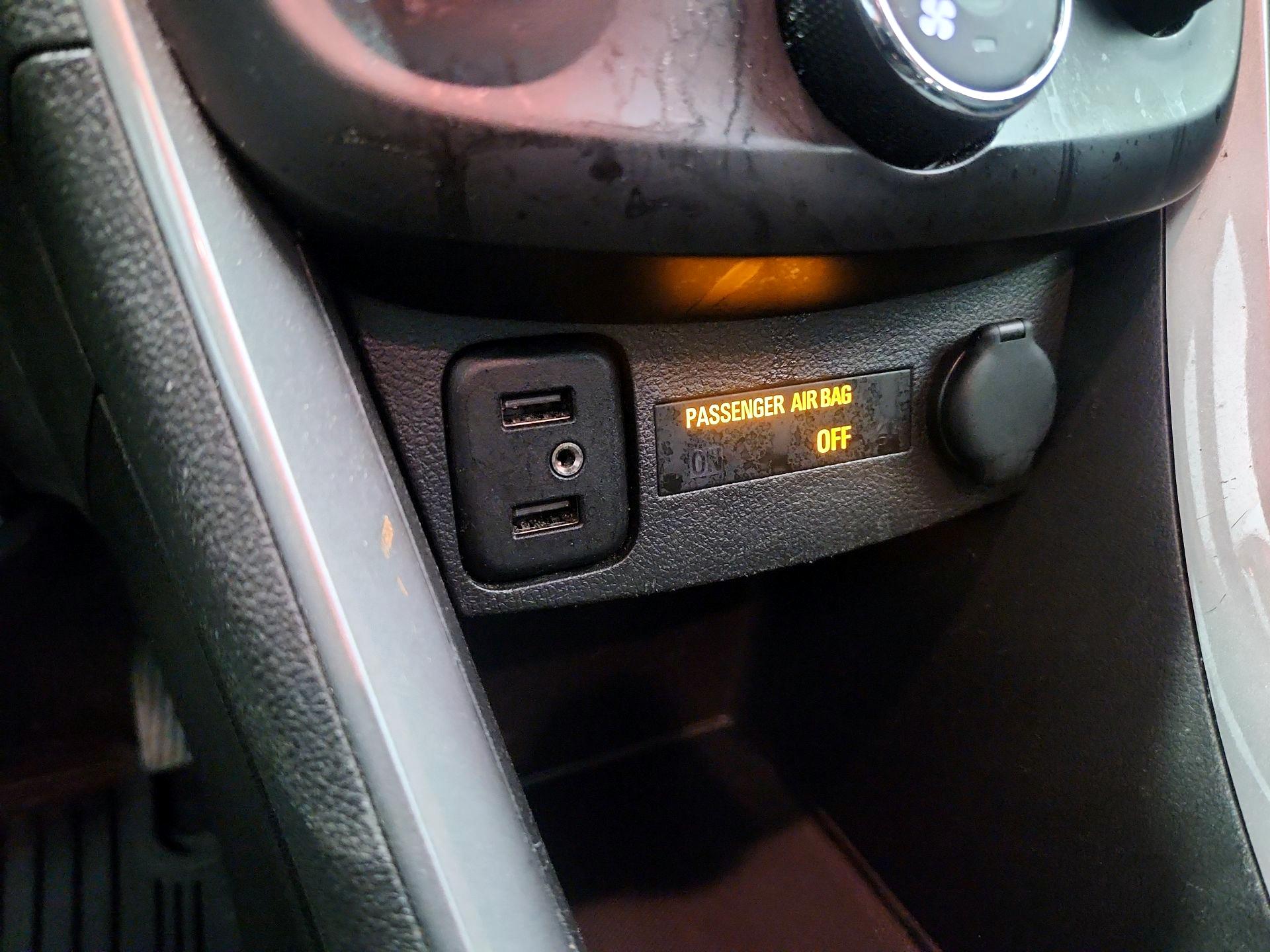 Thumbnail: 2020 Chevrolet Trax - 18