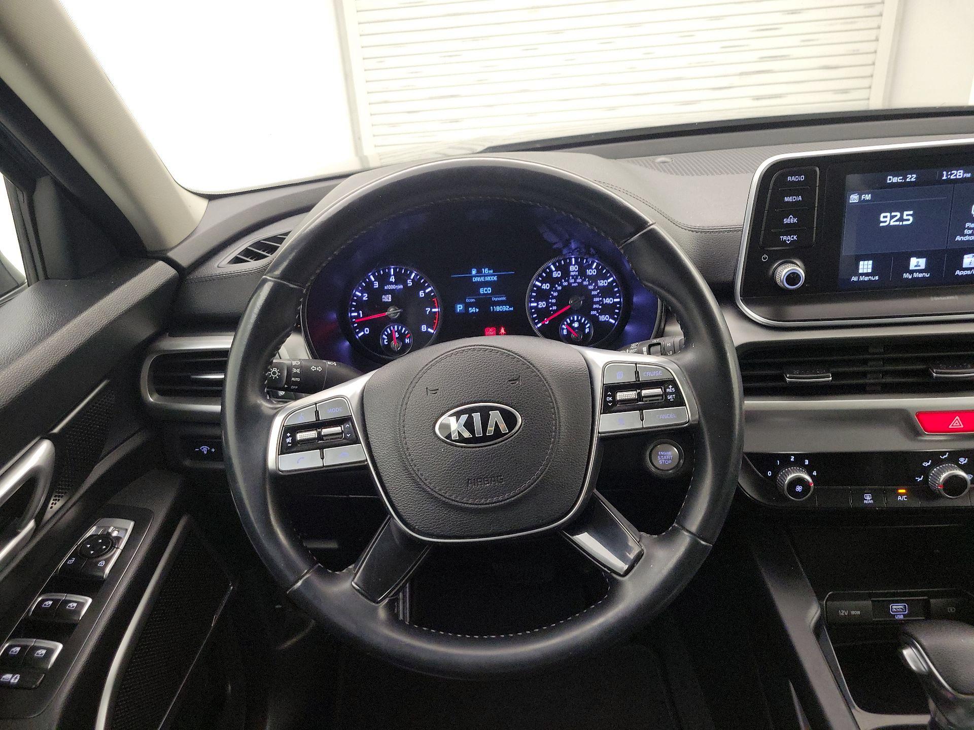 Thumbnail: 2020 Kia Telluride - 10