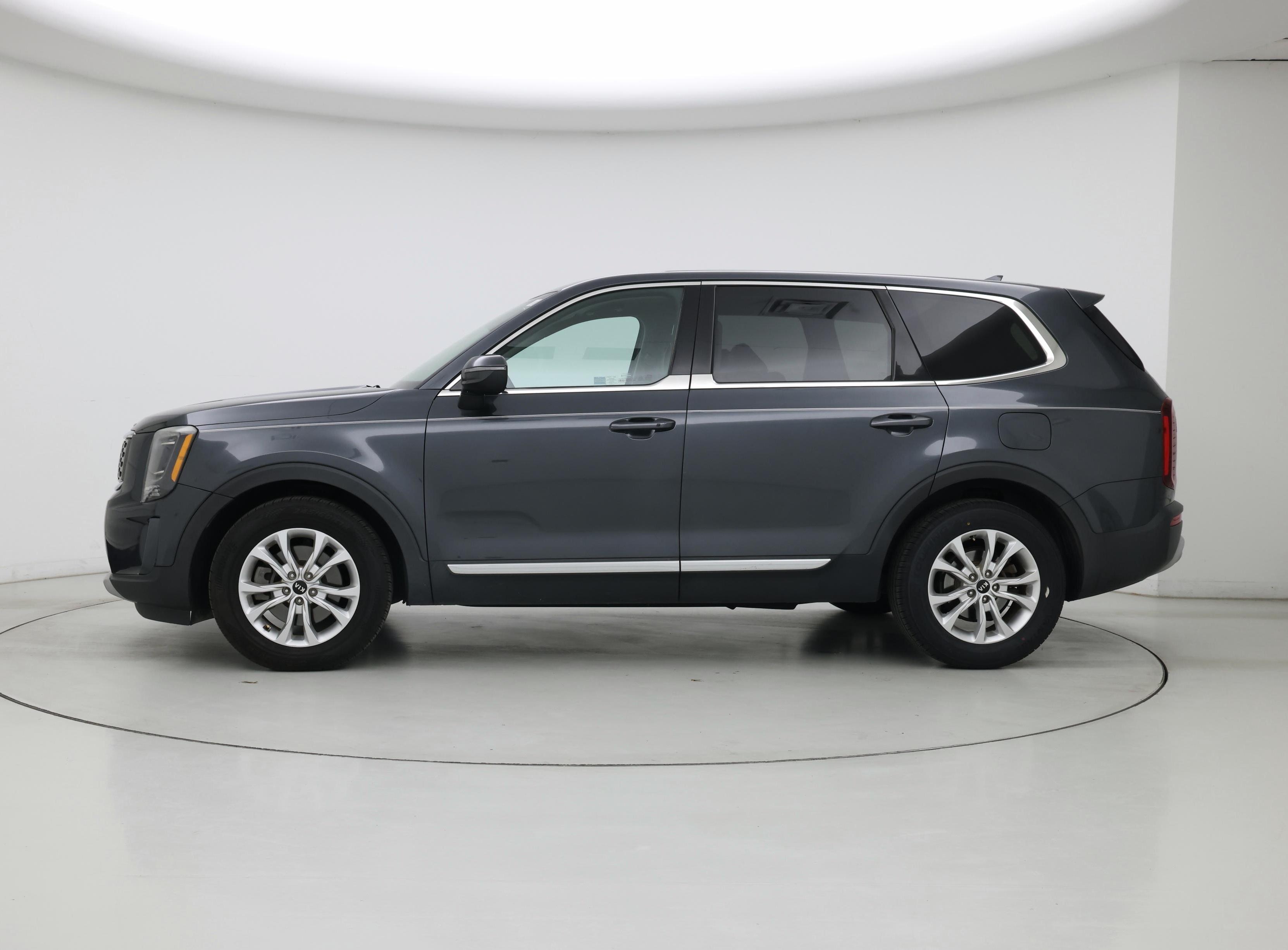 Thumbnail: 2020 Kia Telluride - 3