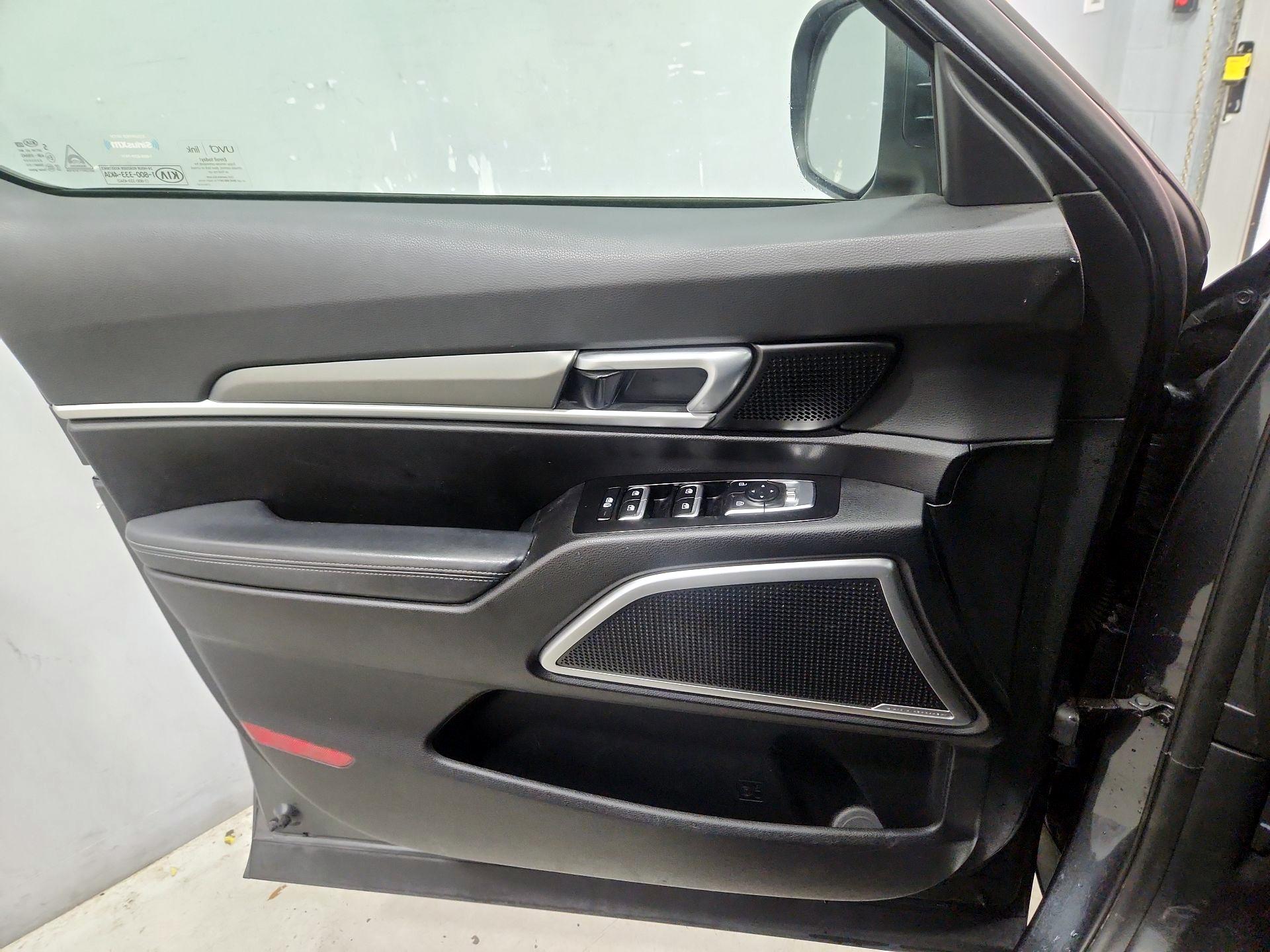 Thumbnail: 2021 Kia Telluride - 12