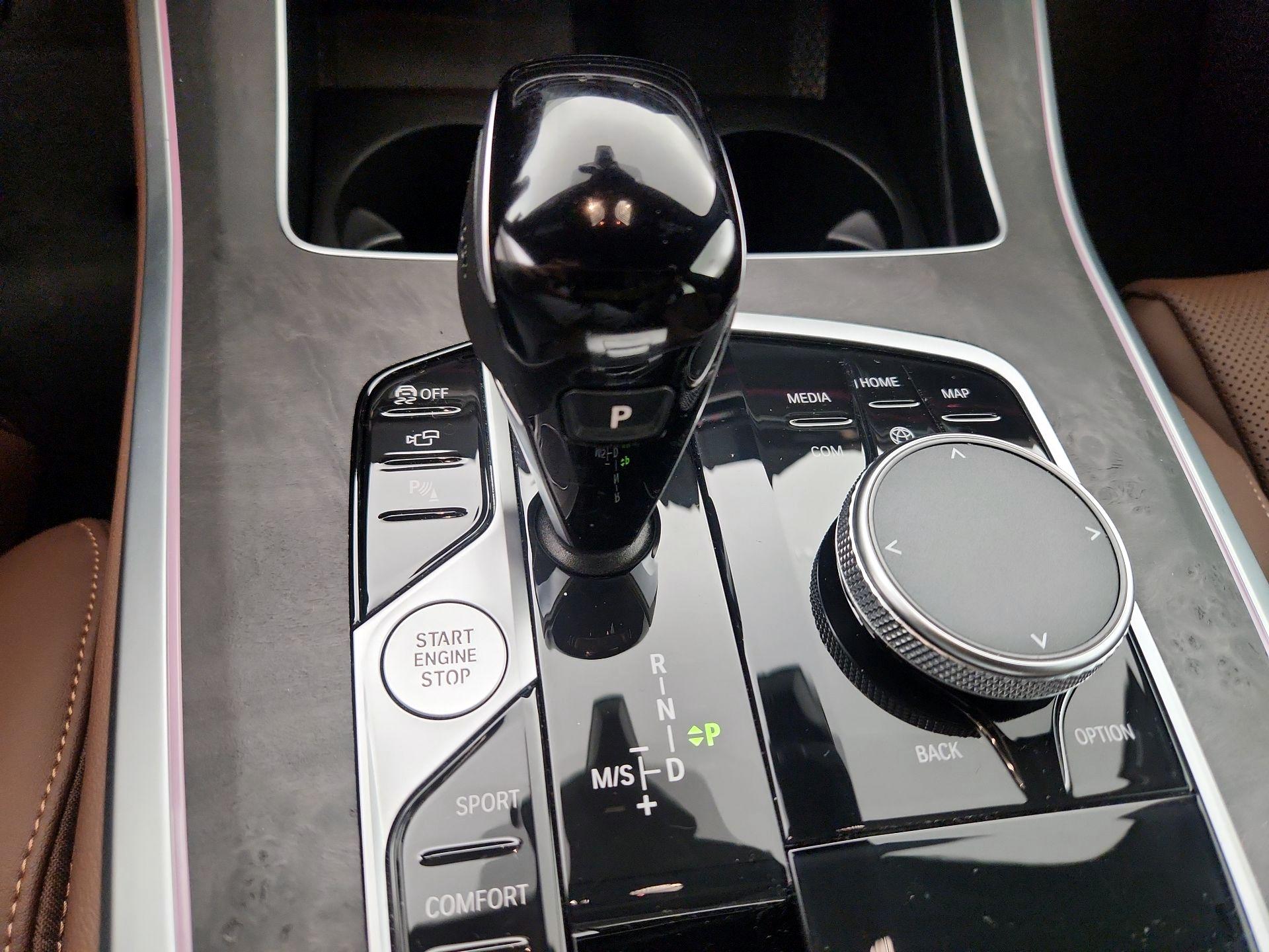 Thumbnail: 2023 BMW X5 - 17