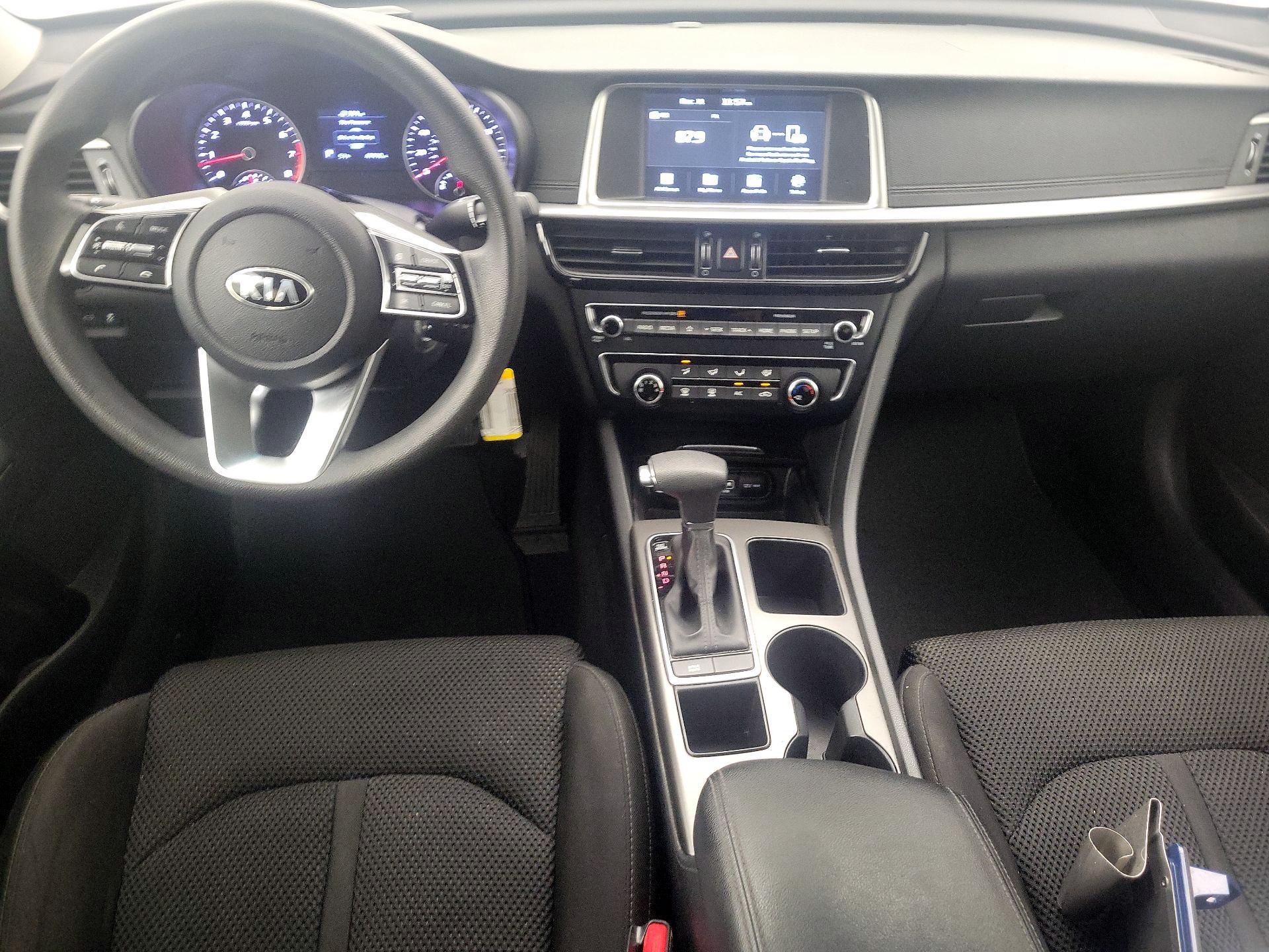 Thumbnail: 2019 Kia Optima - 9