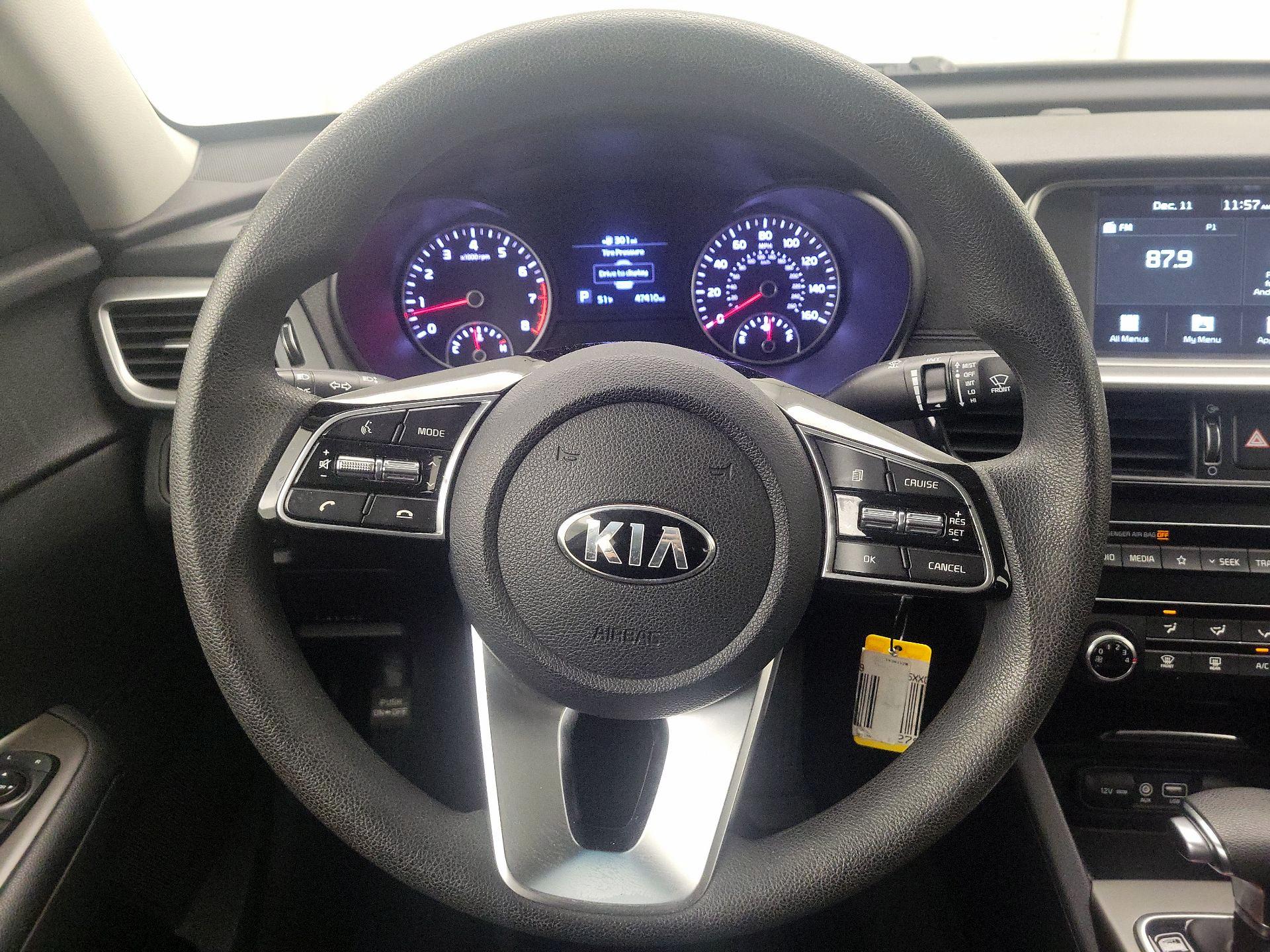 Thumbnail: 2019 Kia Optima - 10