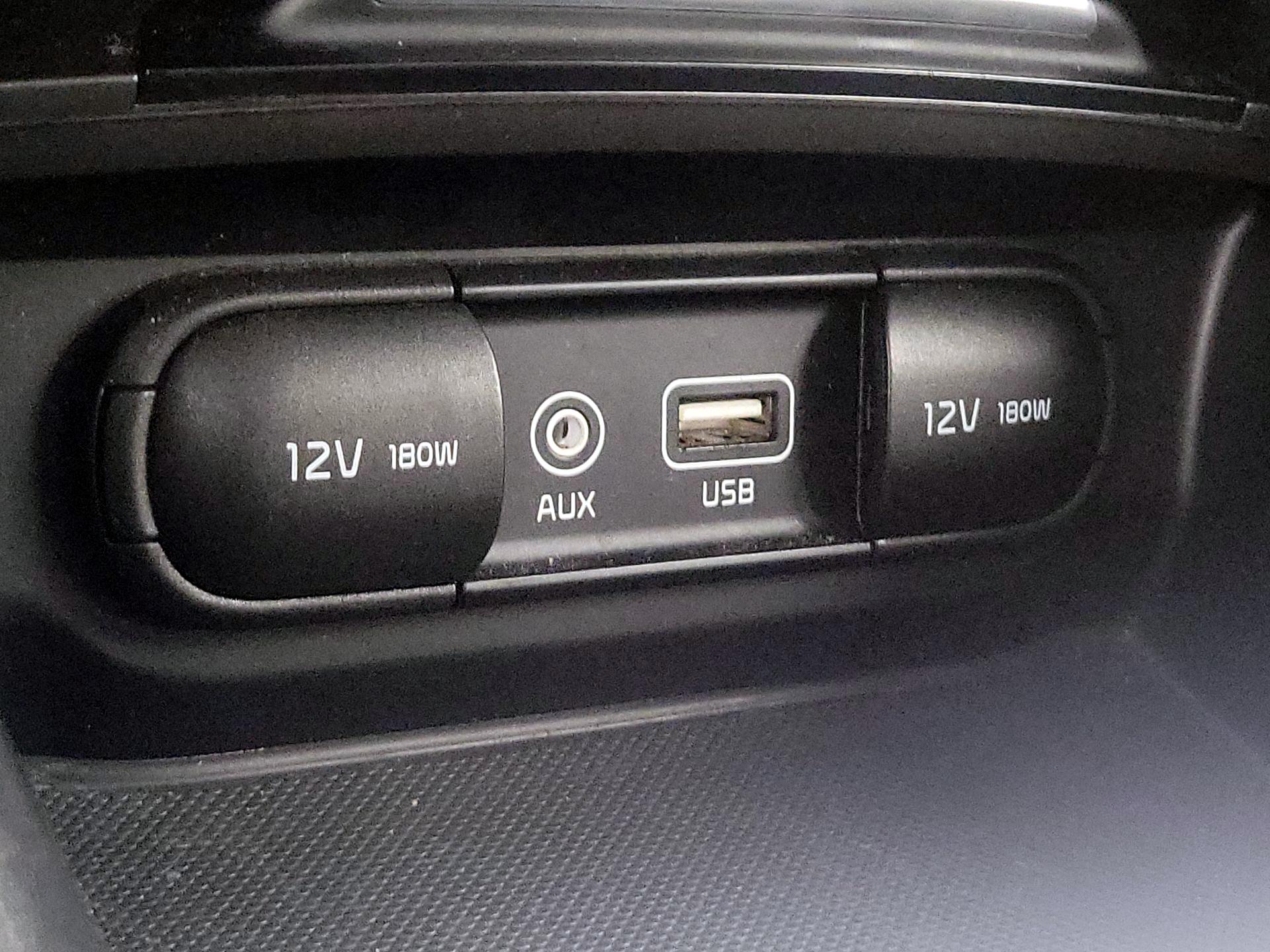 Thumbnail: 2019 Kia Optima - 18