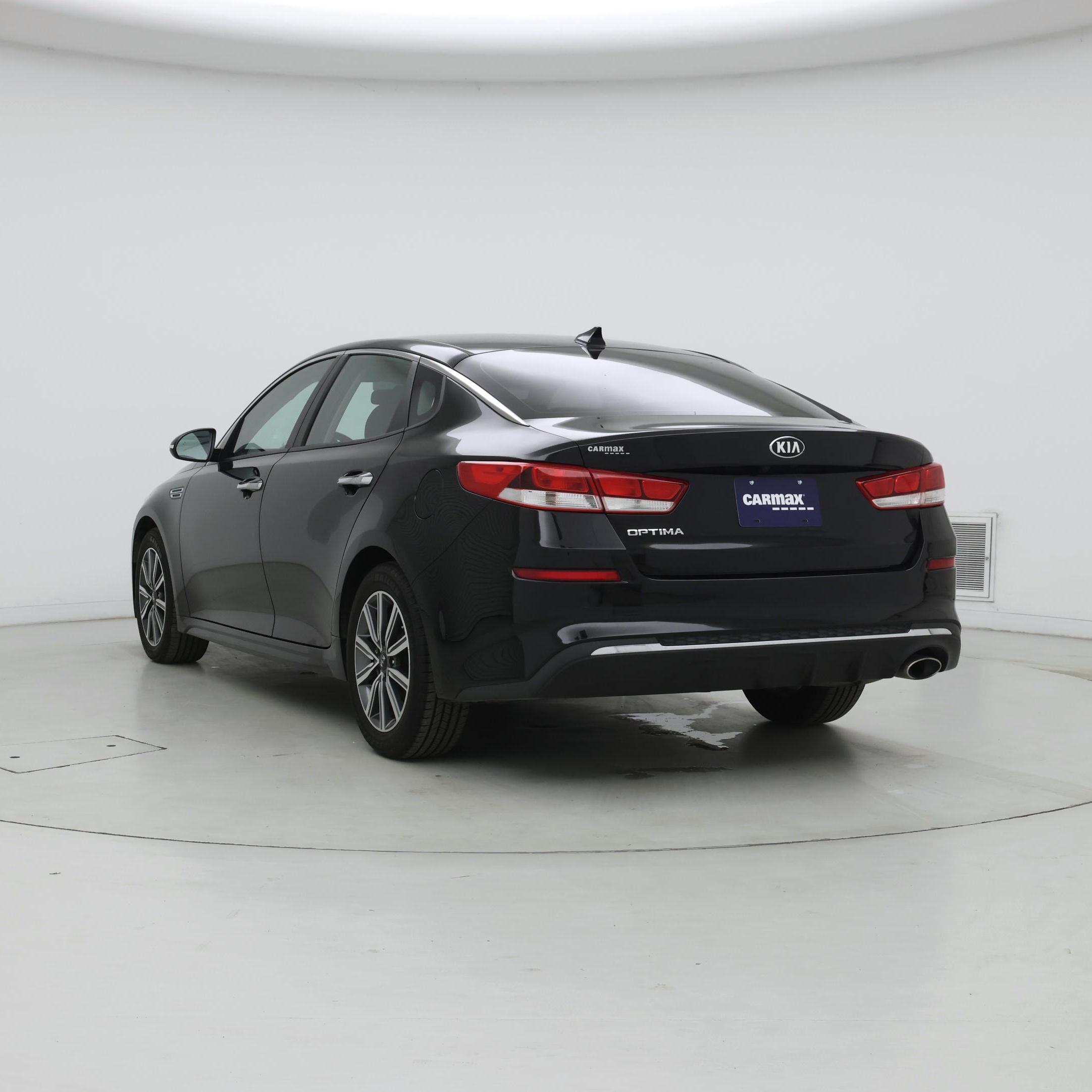 Thumbnail: 2019 Kia Optima - 2