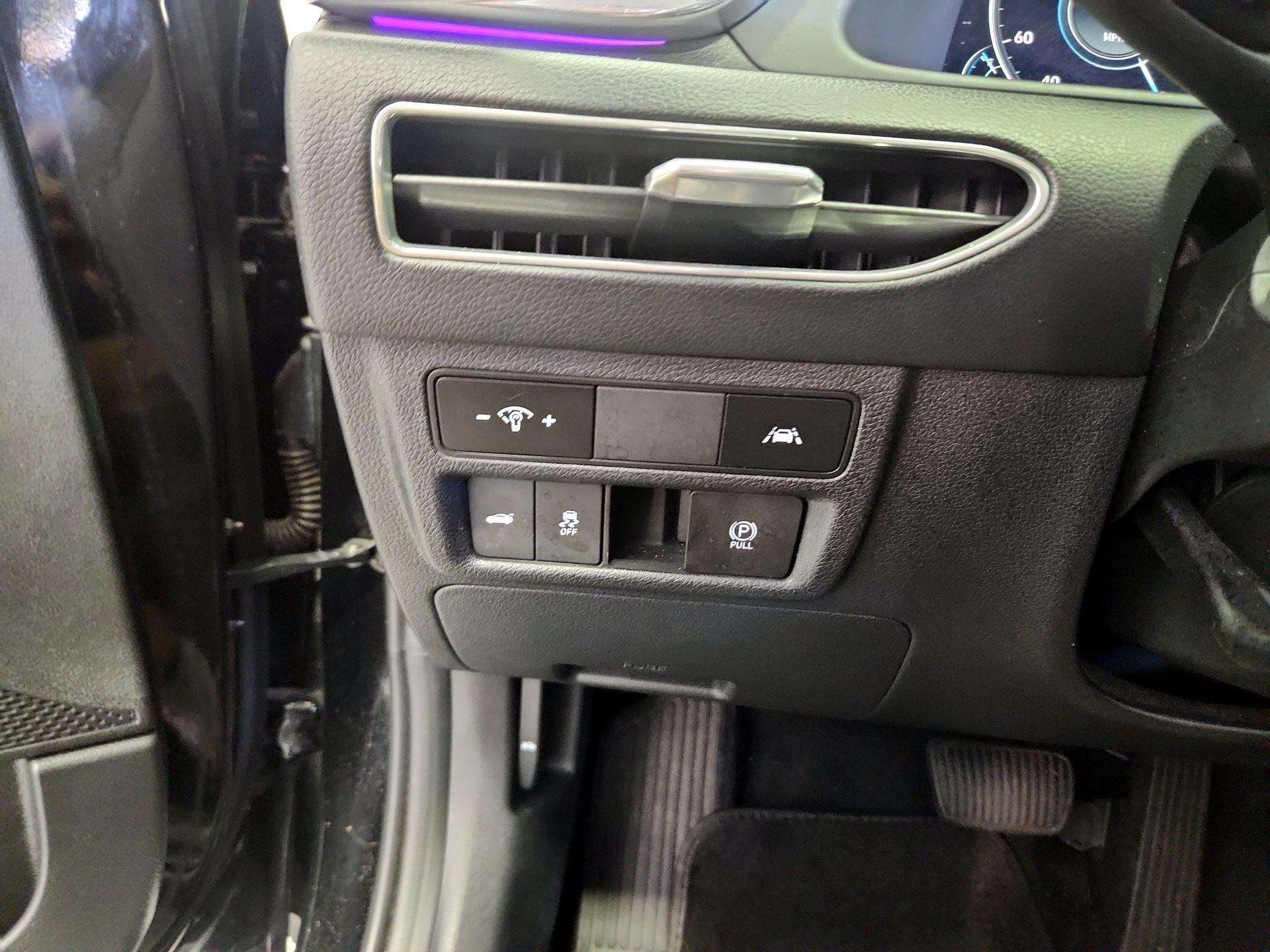 Thumbnail: 2023 Hyundai Sonata - 13