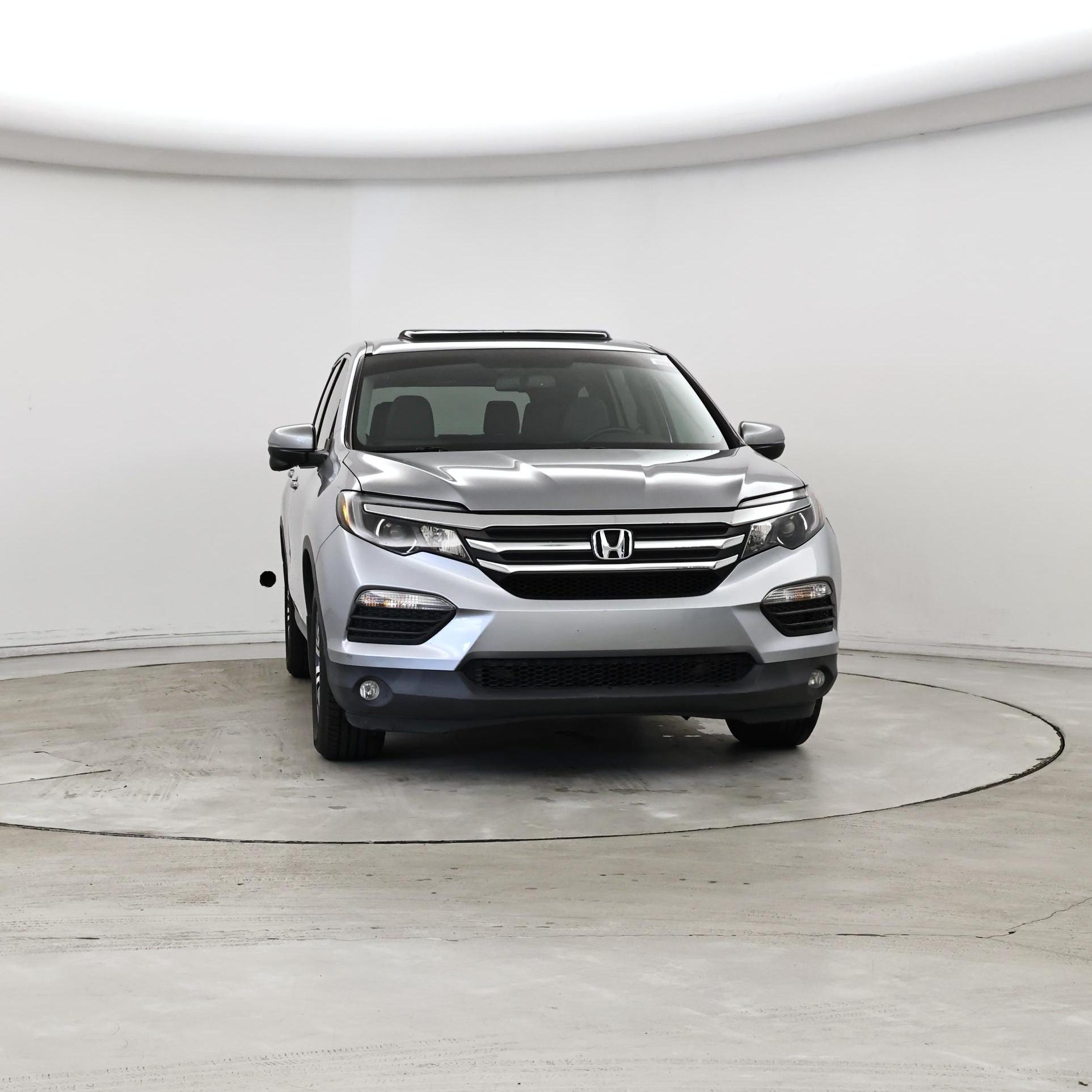 Thumbnail: 2017 Honda Pilot - 5